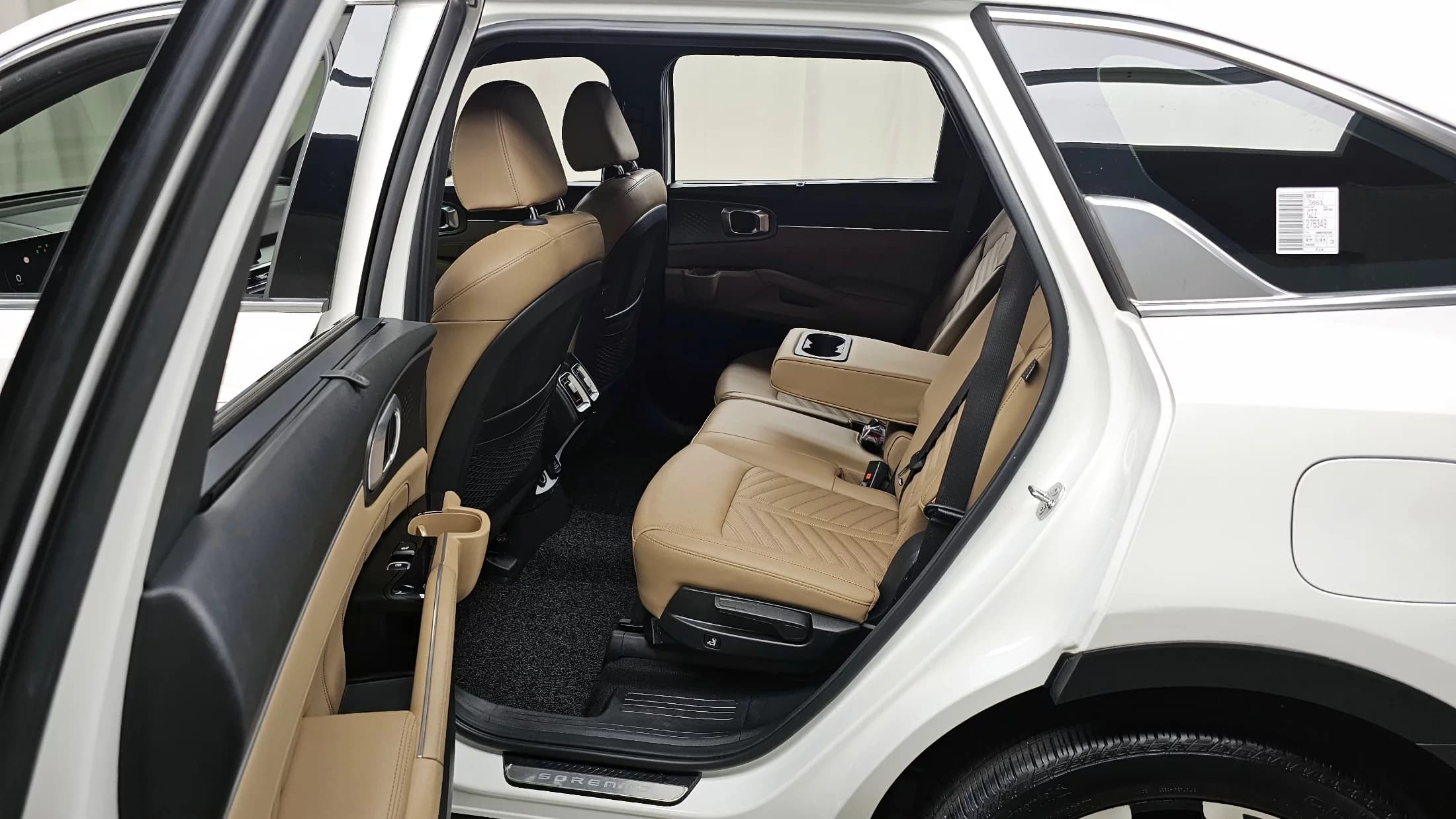 Kia Sorento Gasoline 2.5T 2WD Signature, 2024 г. 49074 км. — фото 11
