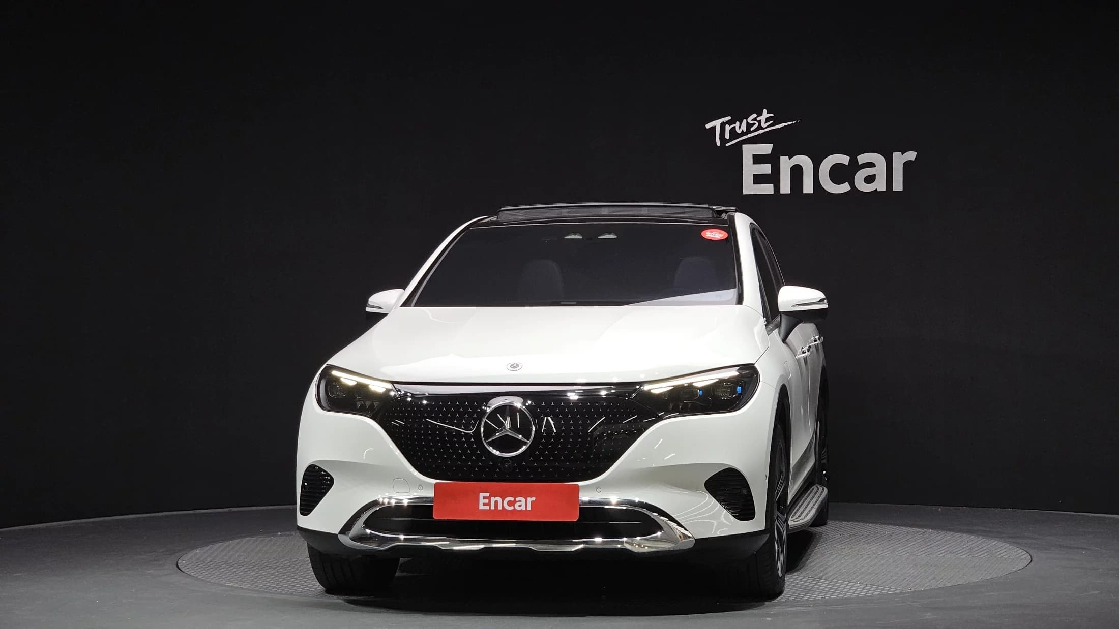 Mercedes-Benz EQE EQE350 4MATIC, электромобиль, 2023 г. 34688 км. — фото 3