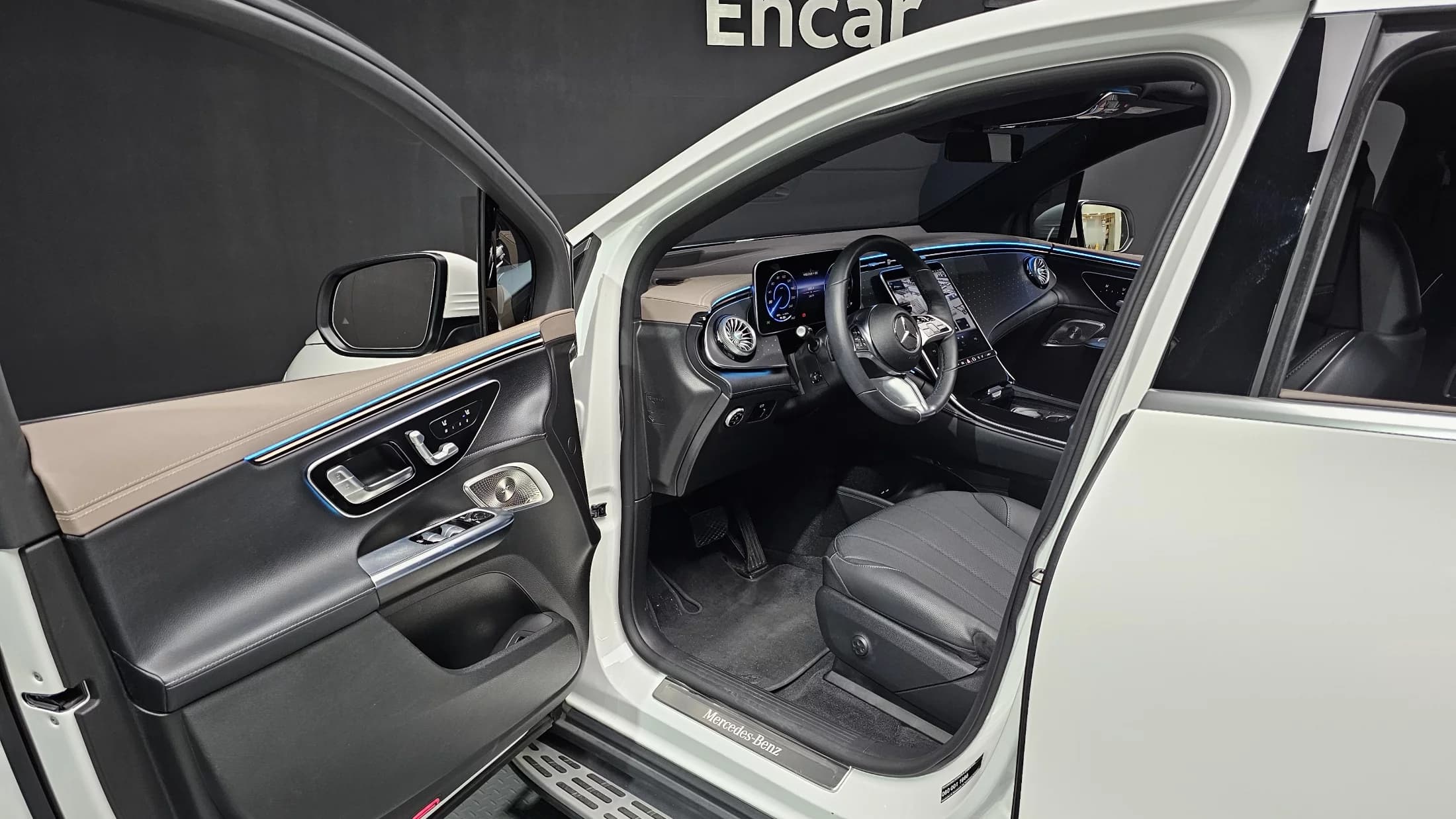 Mercedes-Benz EQE EQE350 4MATIC, электромобиль, 2023 г. 34688 км. — фото 10