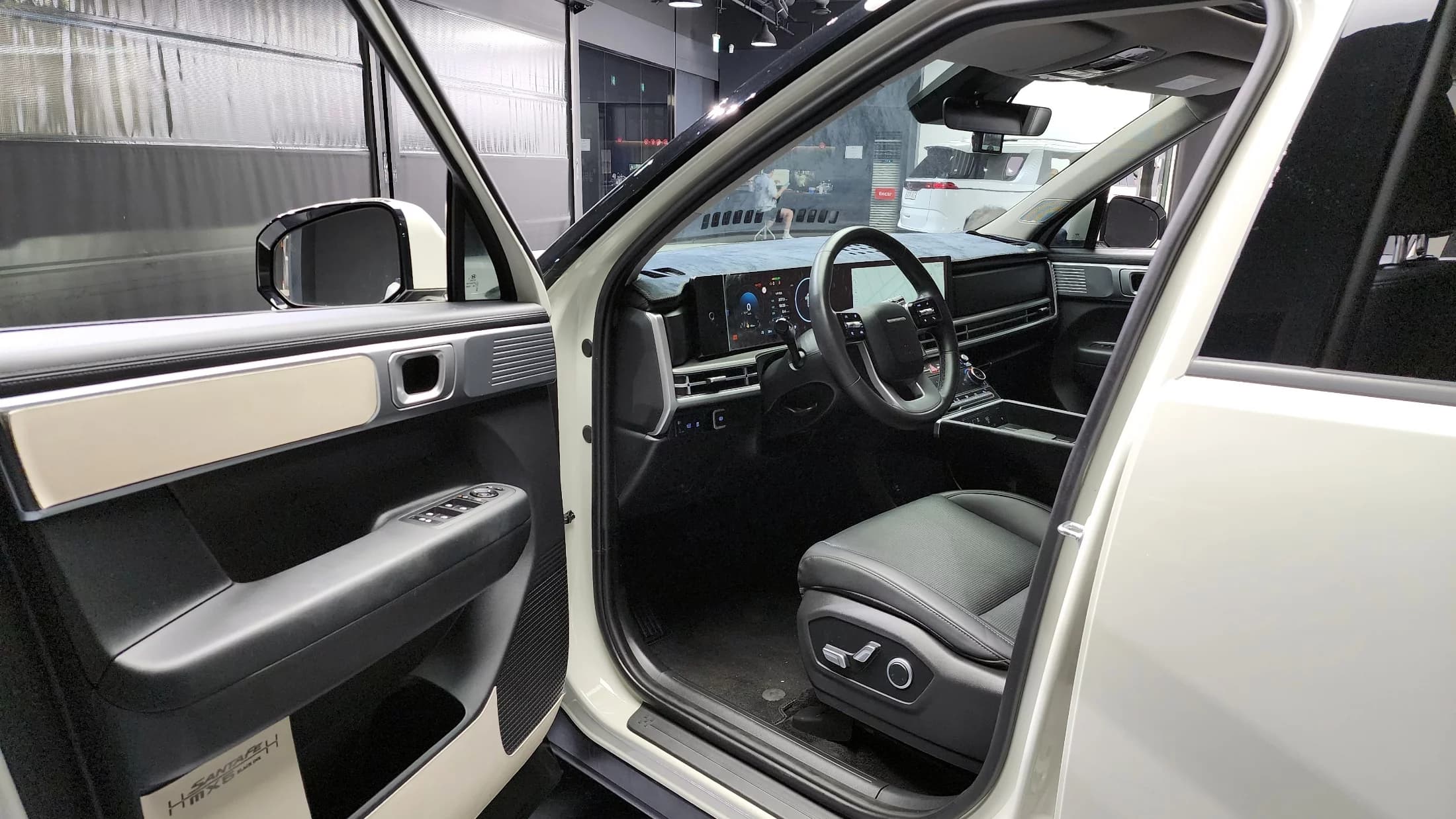 Hyundai Santa Fe Gasoline 2.5T 2WD Prestige, 2024 г. 22881 км. — фото 10