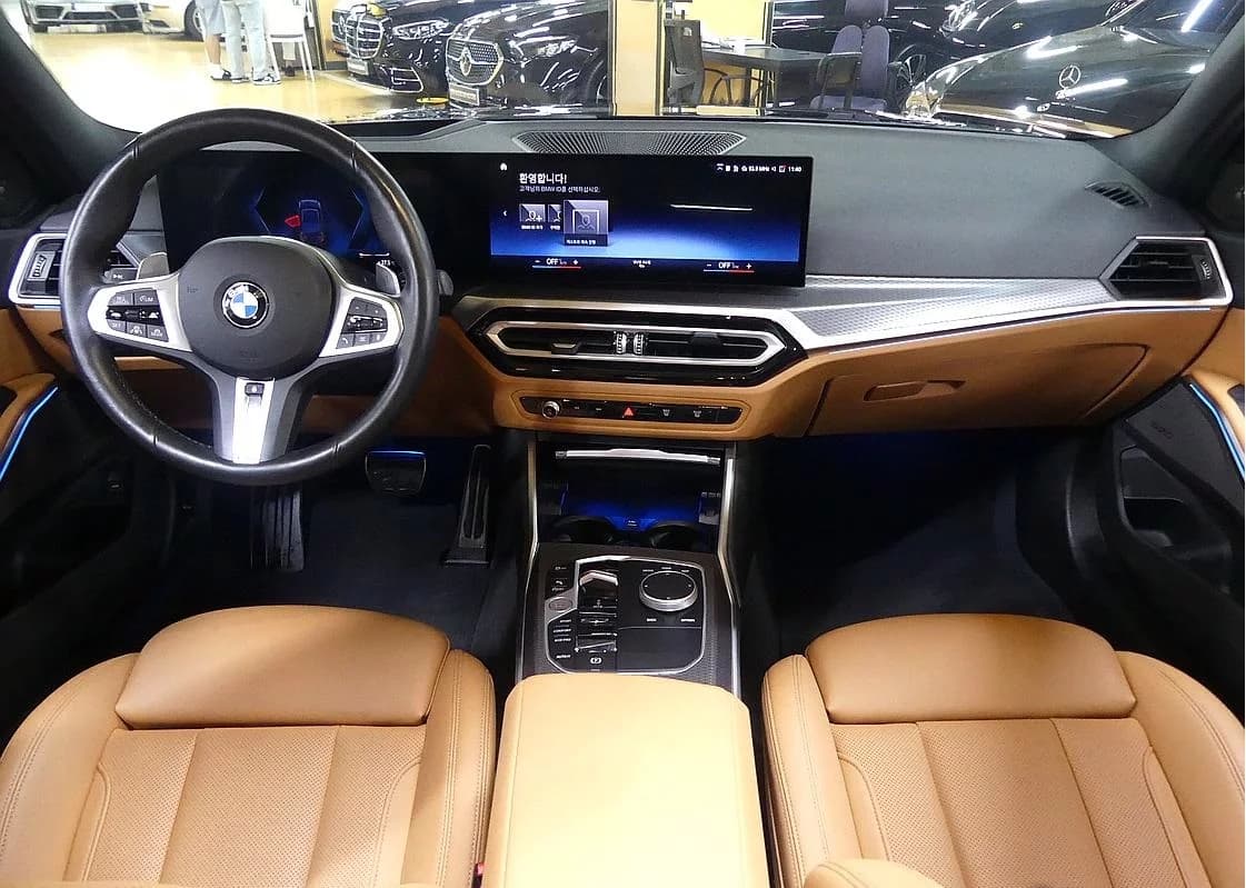 BMW 3-Series 320i M Sport, 2023 г. 29095 км. — фото 7