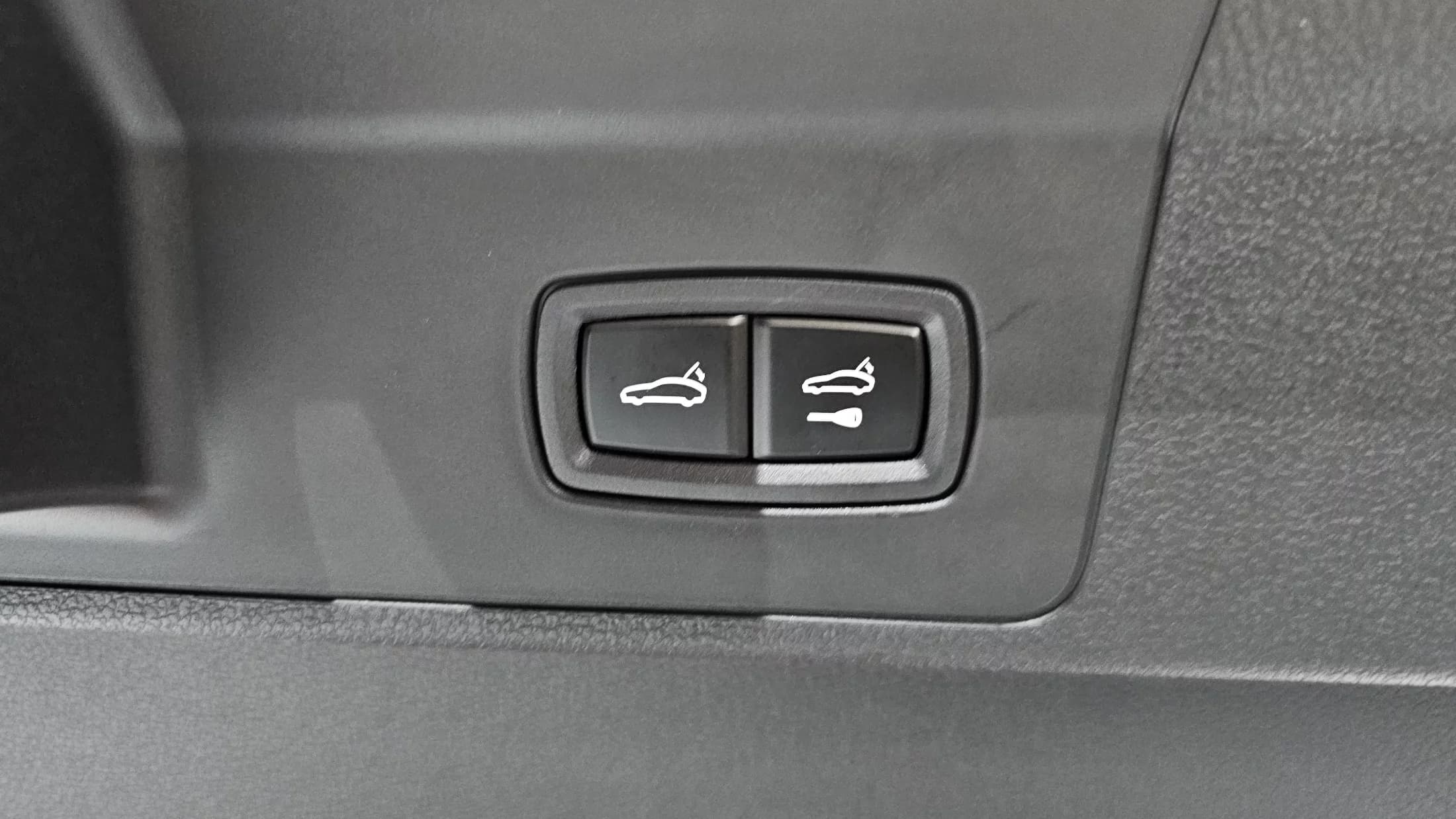 Porsche PANAMERA 2.9 AWD E-Hybrid, гибрид, 2025 г. 9738 км. — фото 20