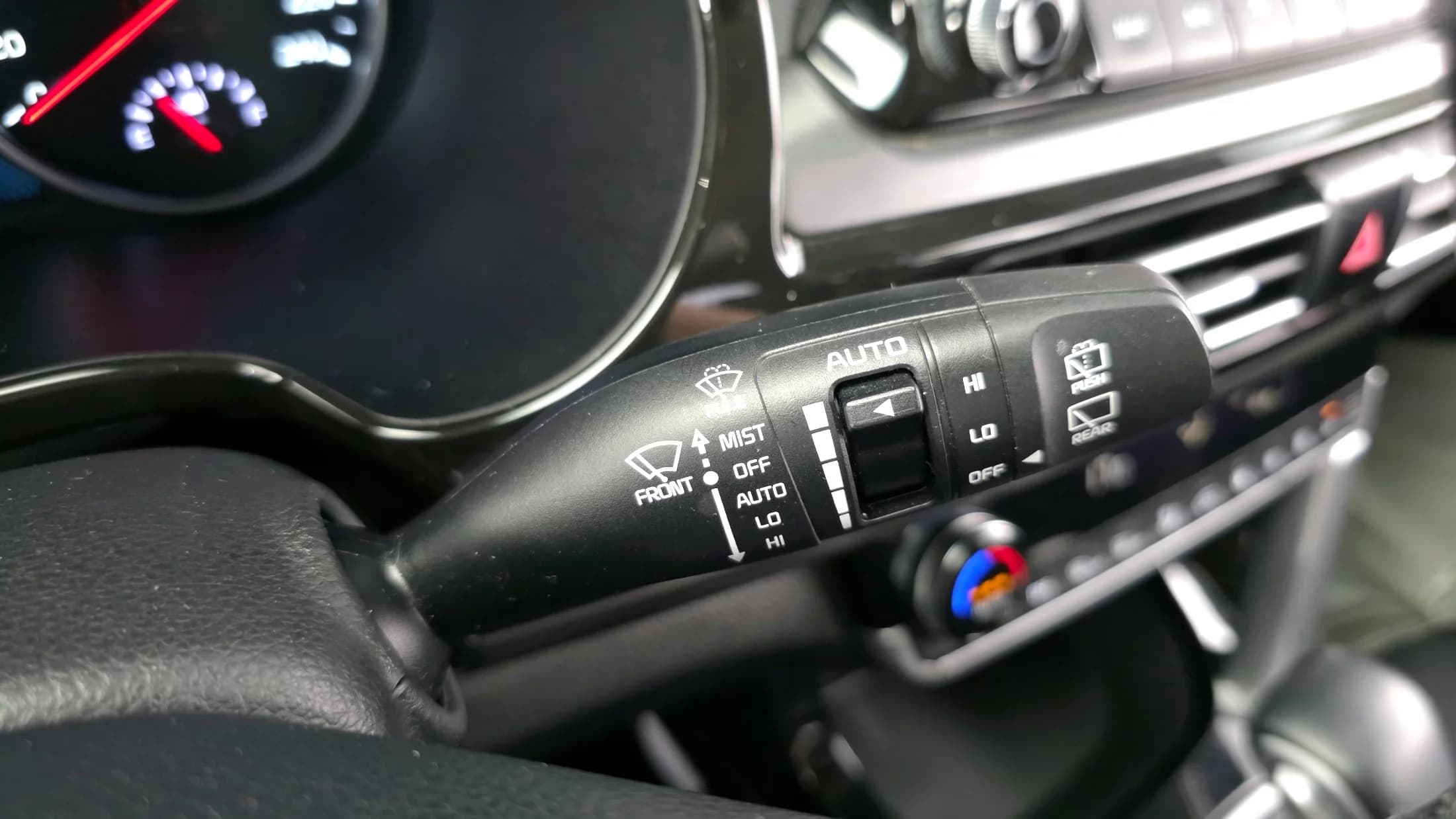 Kia Seltos Diesel 1.6 2WD Signature, 2021 г. 108474 км. — фото 30