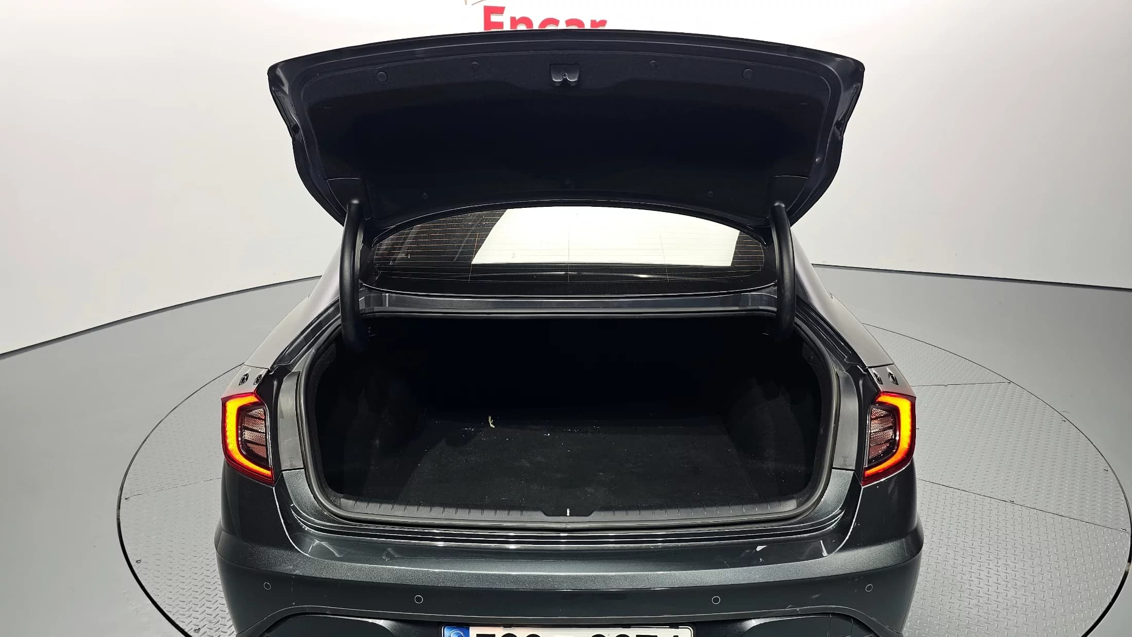 Hyundai Sonata 2.0 Premium, 2021 г. 90136 км. — фото 20