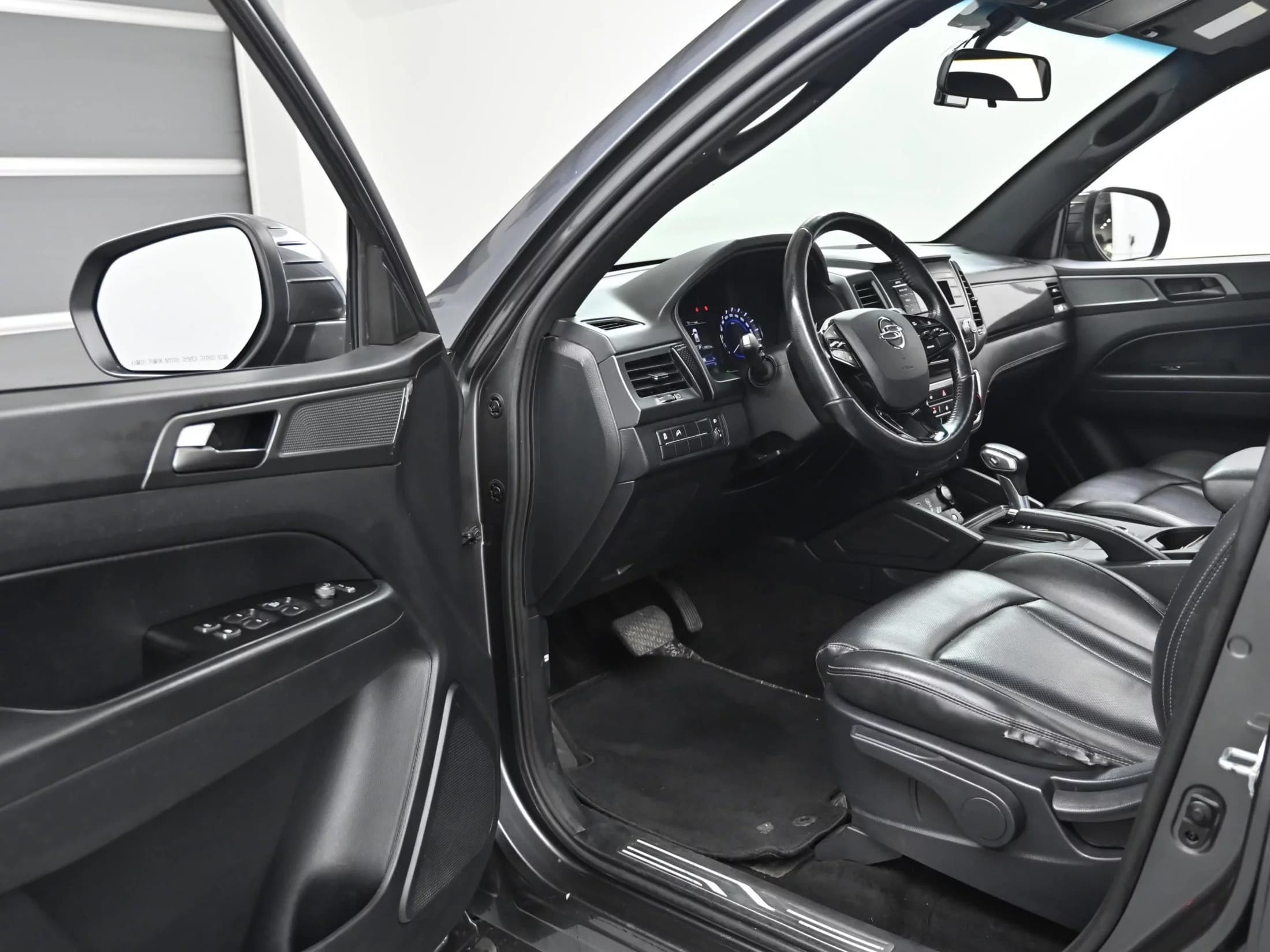 SsangYong Rexton Diesel 2.2 4WD Wild, 2021 г. 164287 км. — фото 11