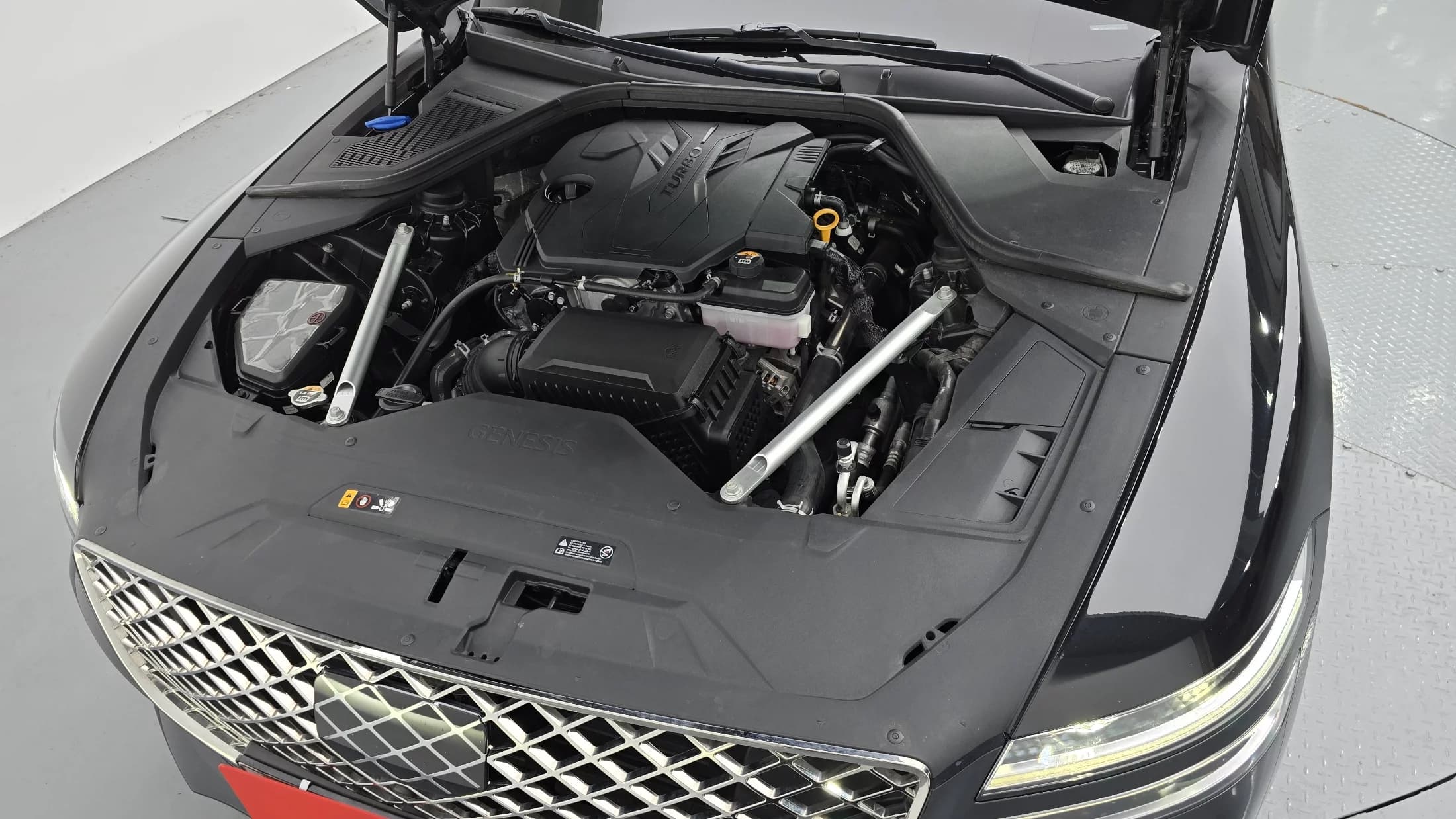Genesis G80 Gasoline 2.5 Turbo 2WD, 2023 г. 72810 км. — фото 6