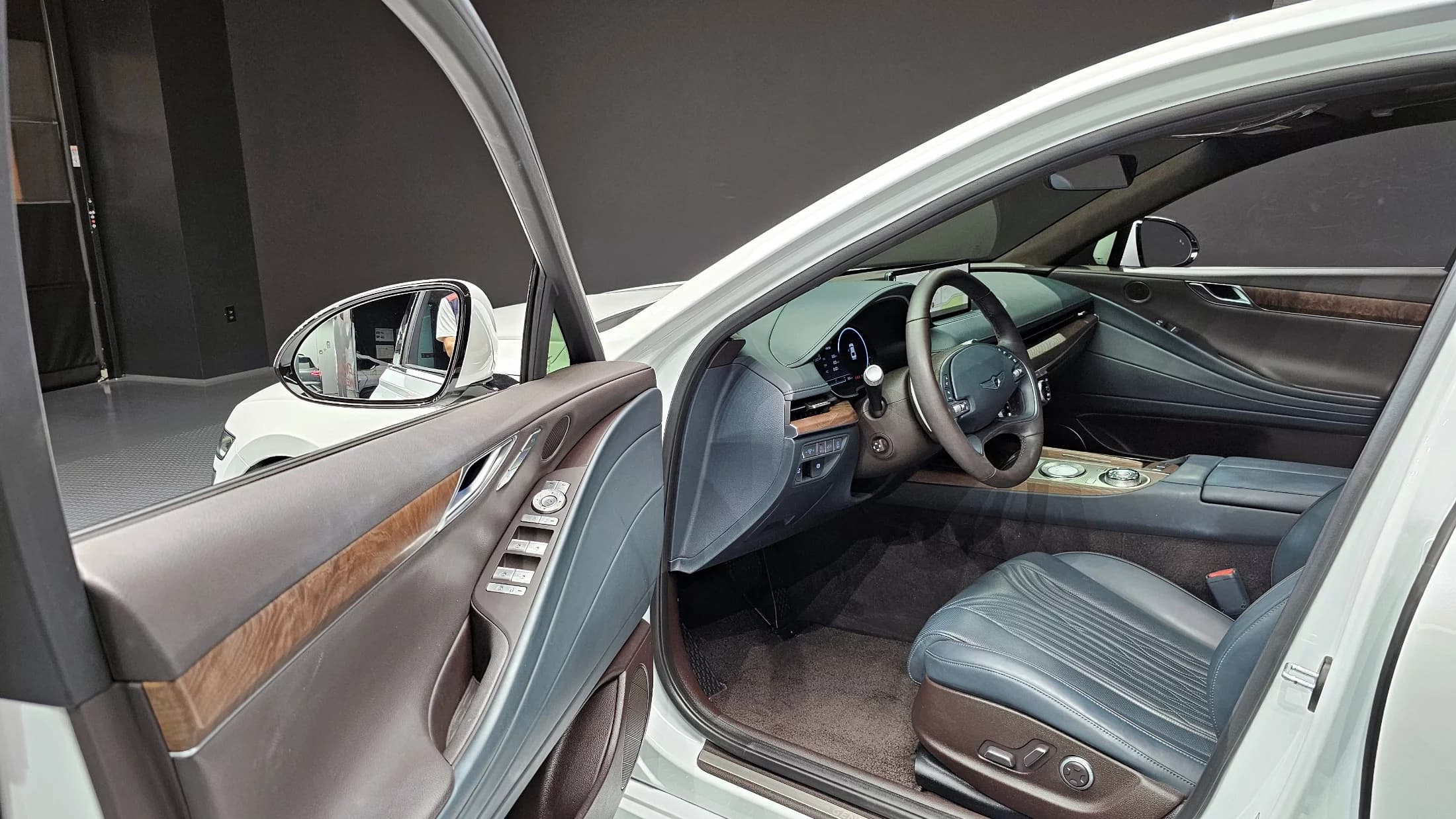 Genesis G80 Gasoline 2.5 Turbo AWD, 2021 г. 116982 км. — фото 11