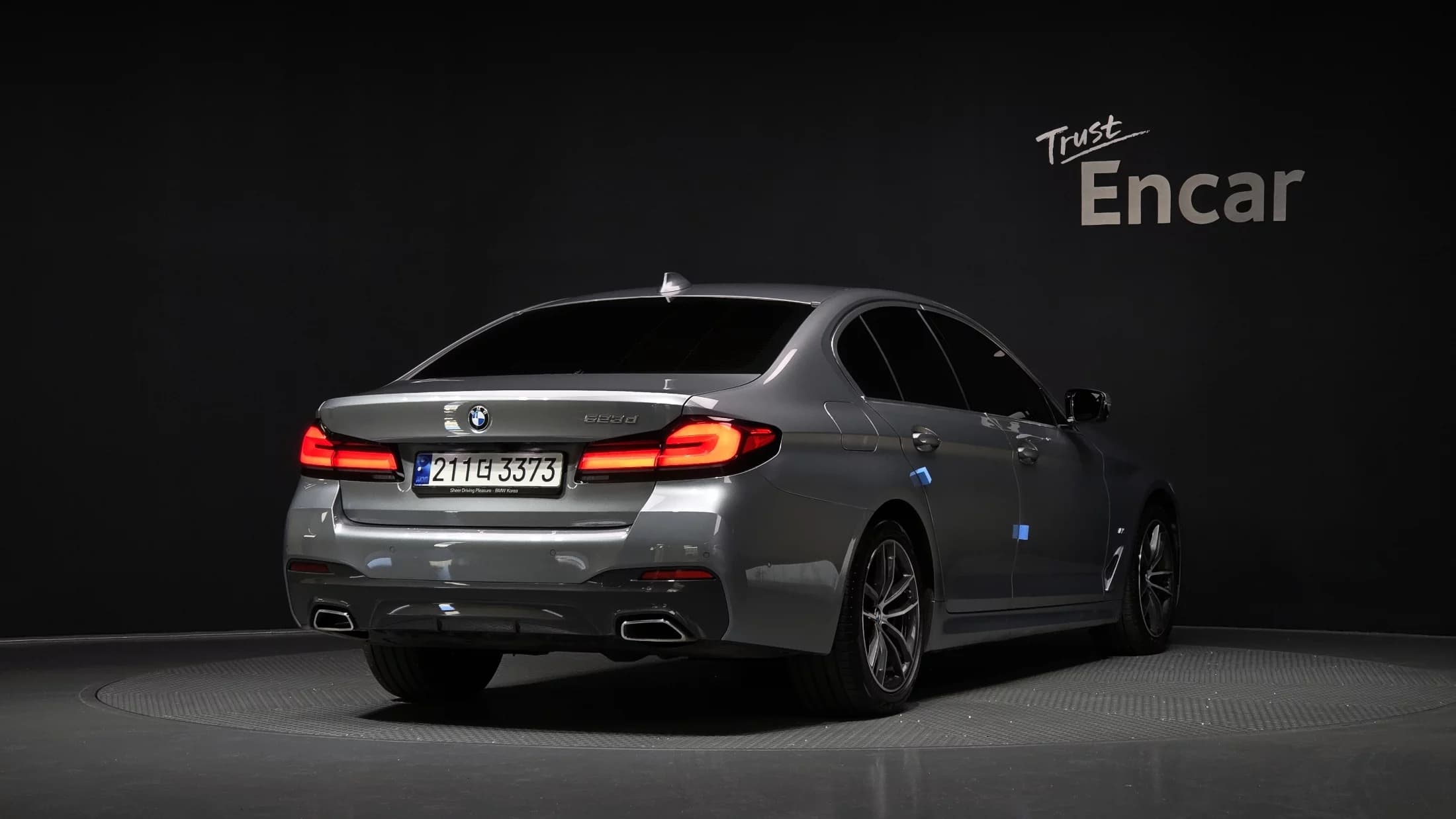 BMW 5-Series 523d M Sport, 2023 г. 40685 км. — фото 2