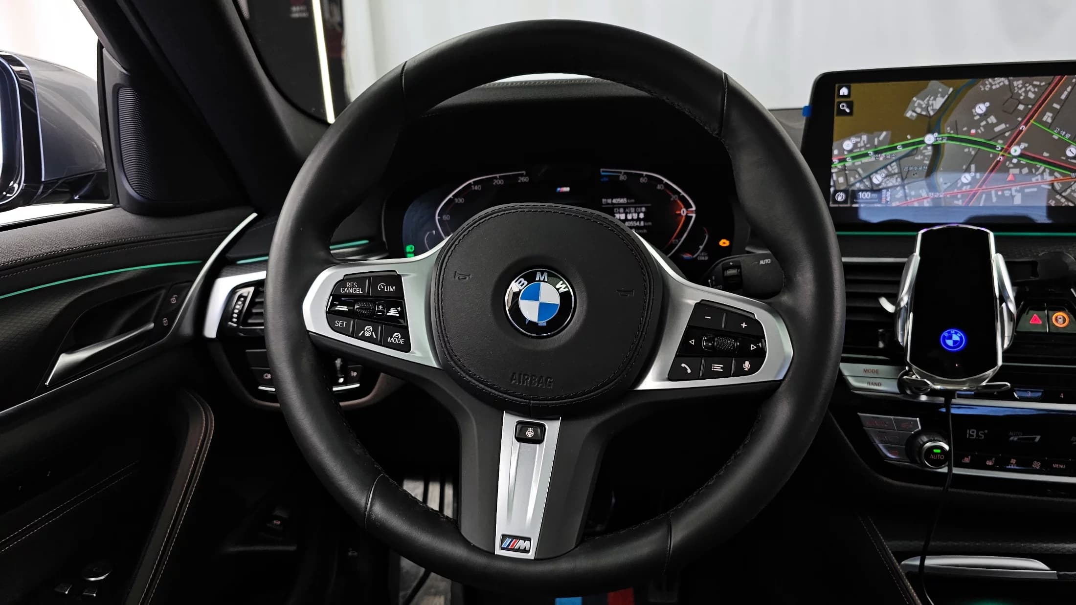 BMW 5-Series 523d M Sport, 2023 г. 40685 км. — фото 13