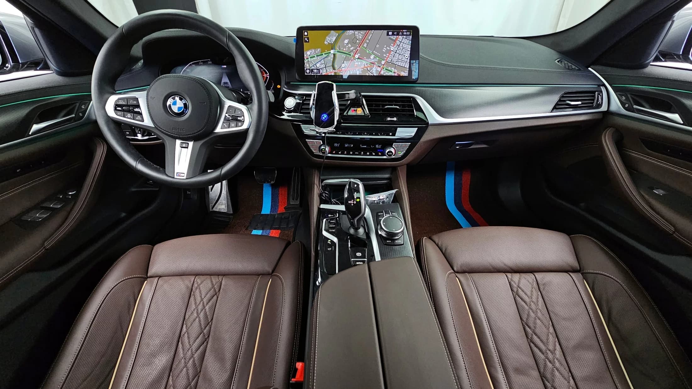 BMW 5-Series 523d M Sport, 2023 г. 40685 км. — фото 7