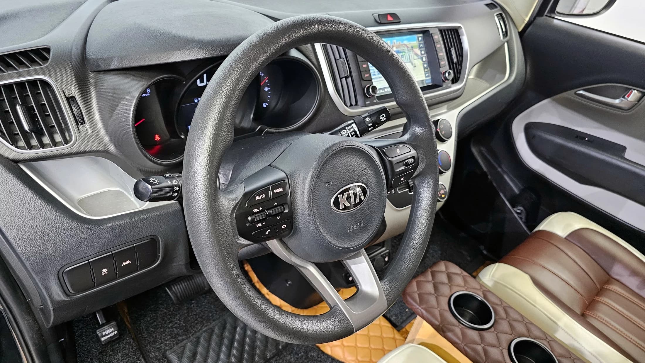 Kia RAY Van Prestige Special, 2021 г. 39100 км. — фото 13