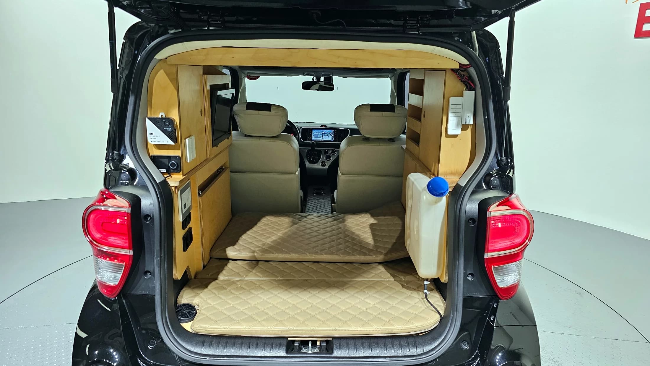 Kia RAY Van Prestige Special, 2021 г. 39100 км. — фото 20