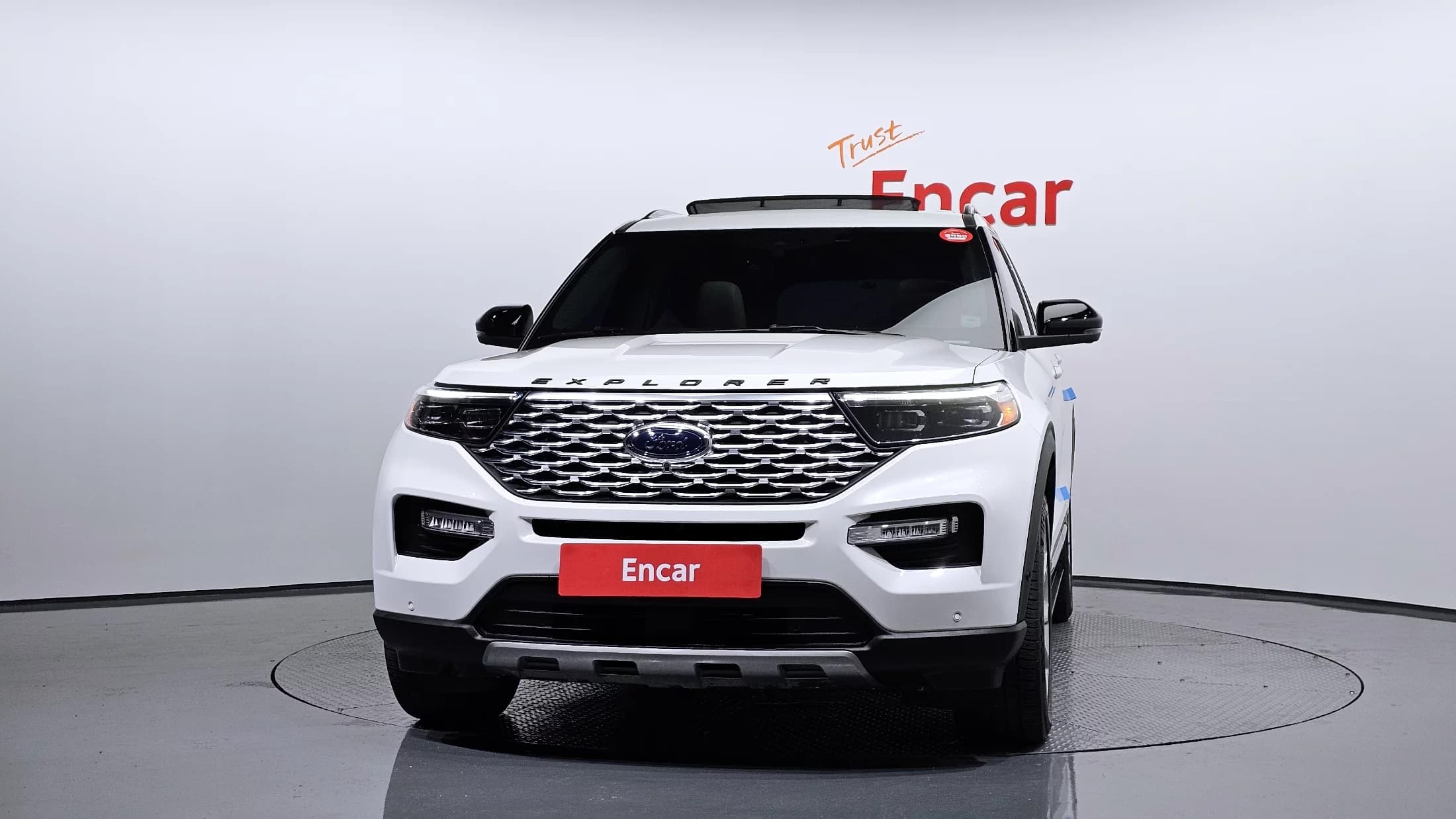 Ford EXPLORER 3.0 Platinum 4WD, 2021 г. 50034 км. — фото 3