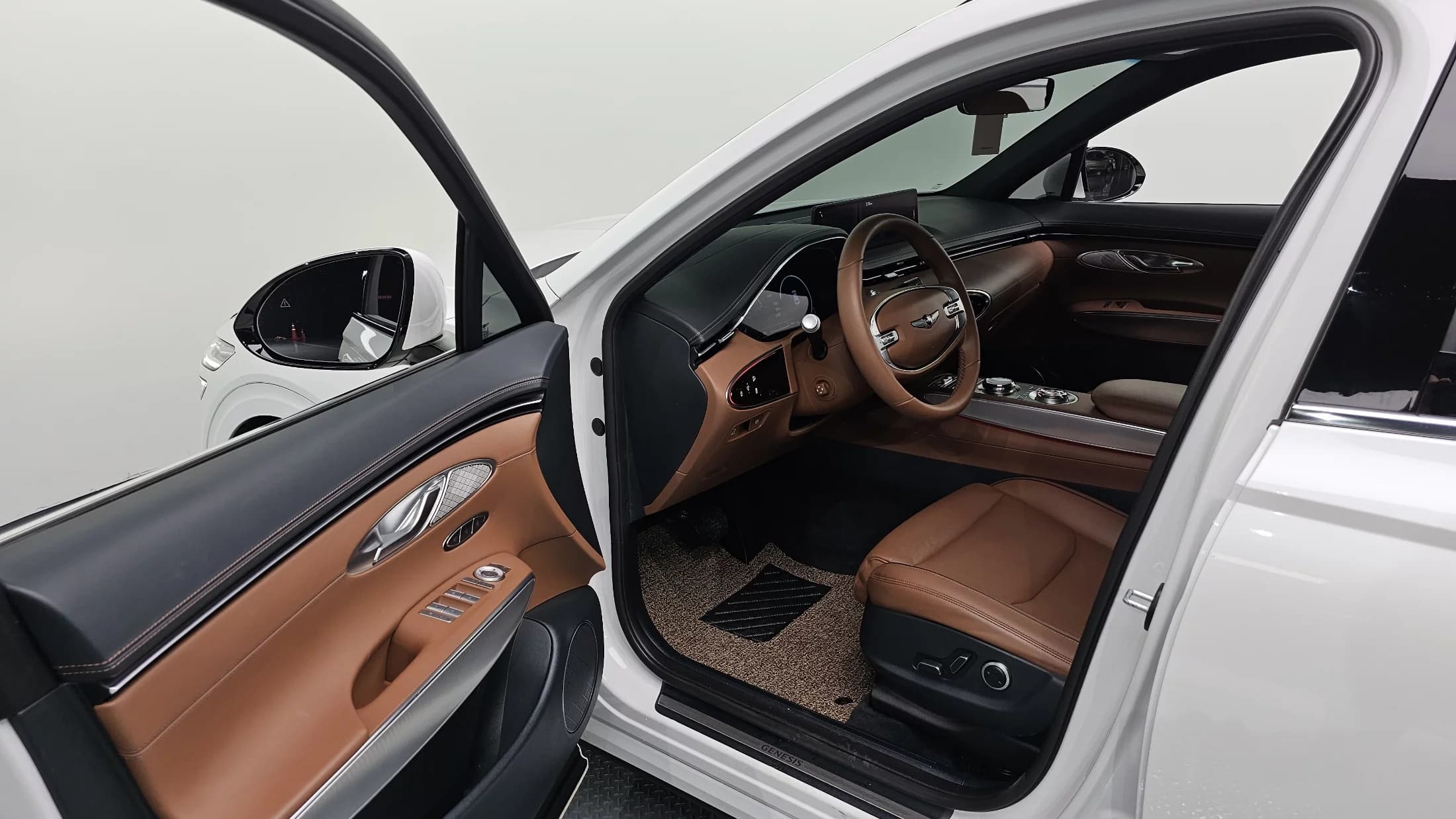 Genesis GV70 2.5T Gasoline AWD, 2022 г. 29274 км. — фото 10