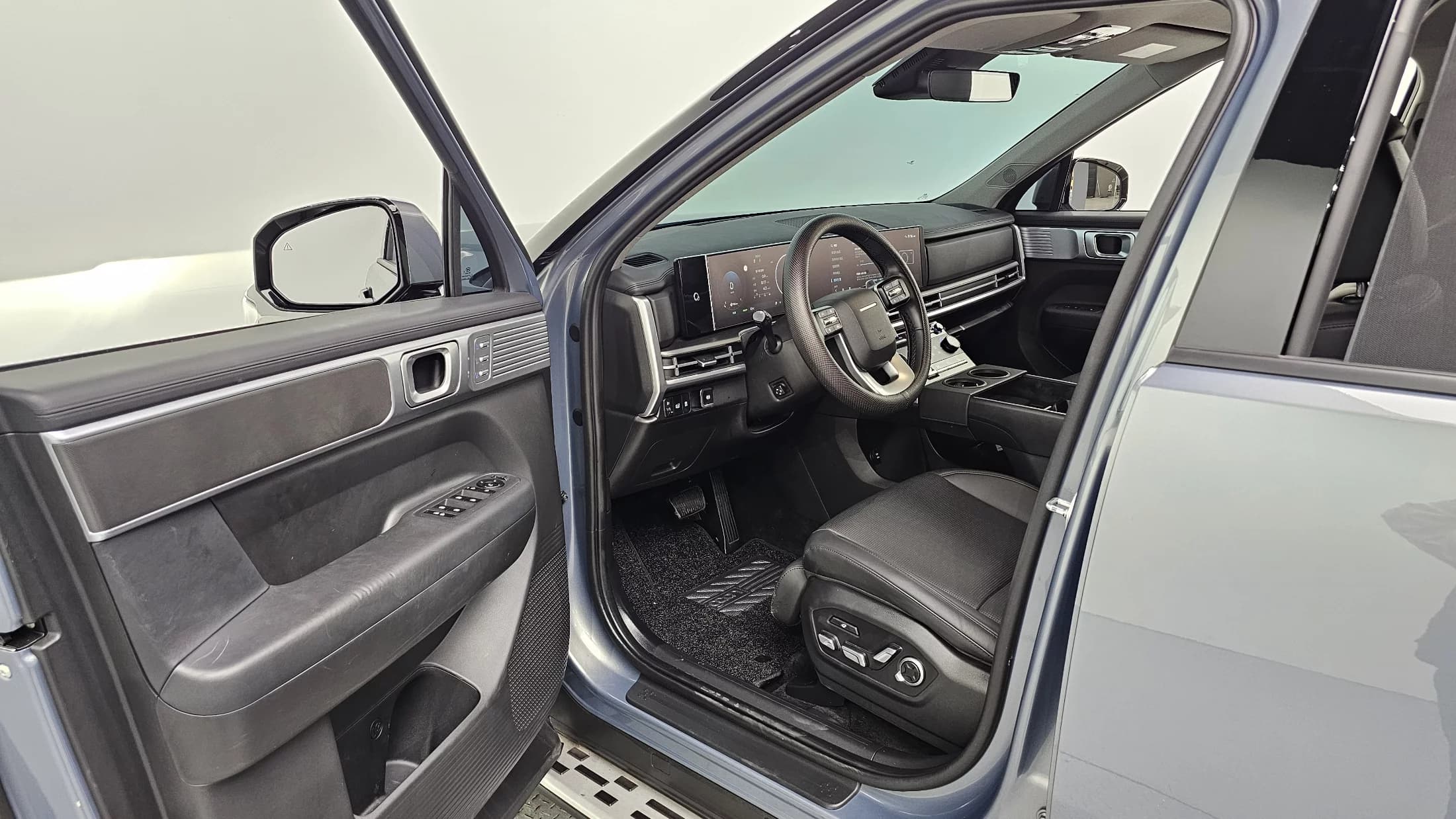 Hyundai Santa Fe HEV 1.6 2WD Prestige, гибрид, 2023 г. 33043 км. — фото 11
