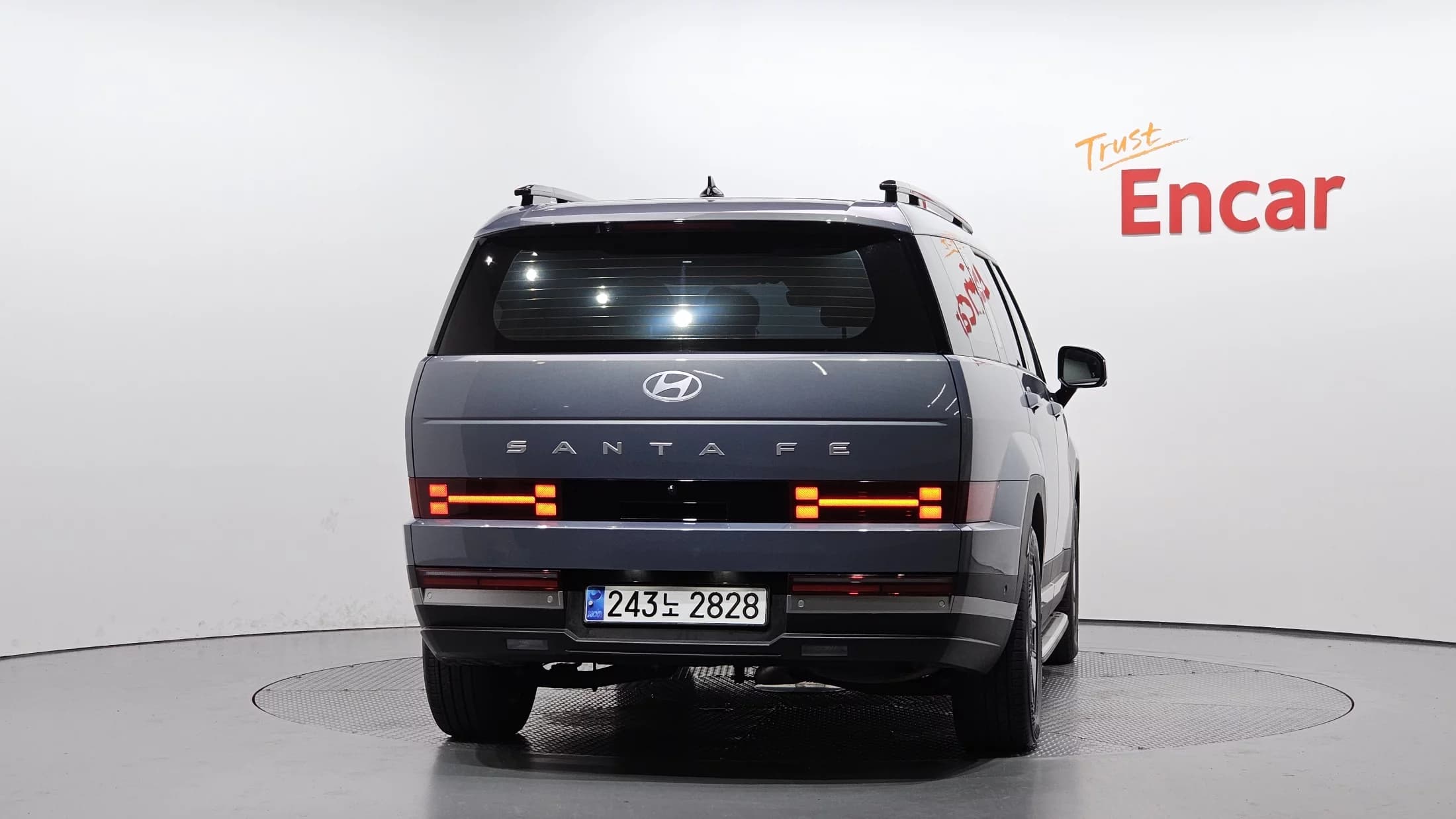 Hyundai Santa Fe HEV 1.6 2WD Prestige, гибрид, 2023 г. 33043 км. — фото 4