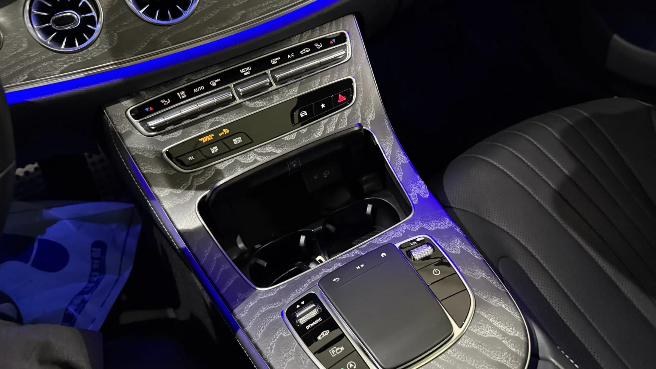 Mercedes-Benz CLS-Class CLS450 4MATIC AMG Line, 2021 г. 57113 км. — фото 14