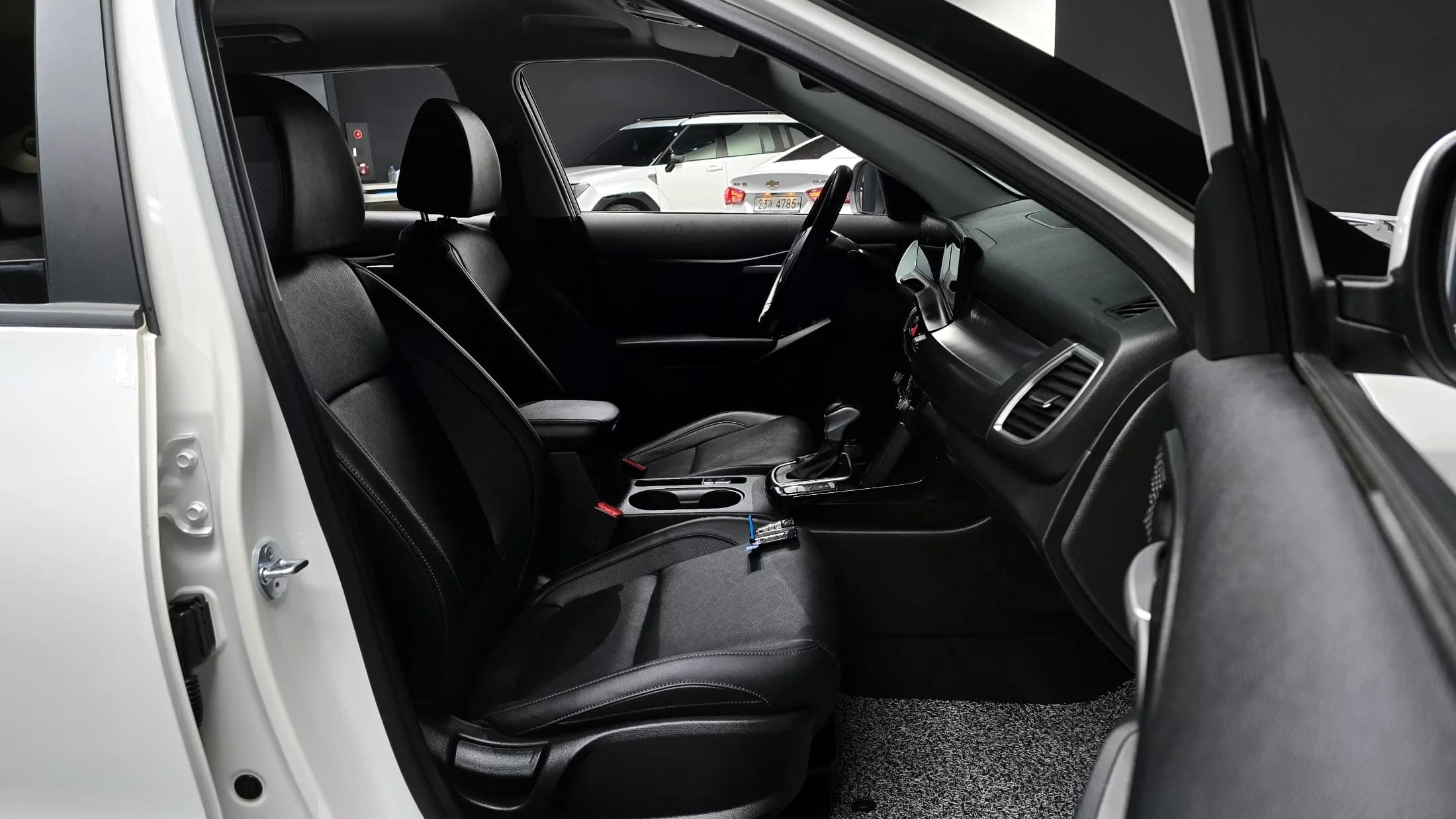 Kia Seltos Gasoline 1.6 Turbo 2WD Prestige, 2022 г. 93683 км. — фото 10