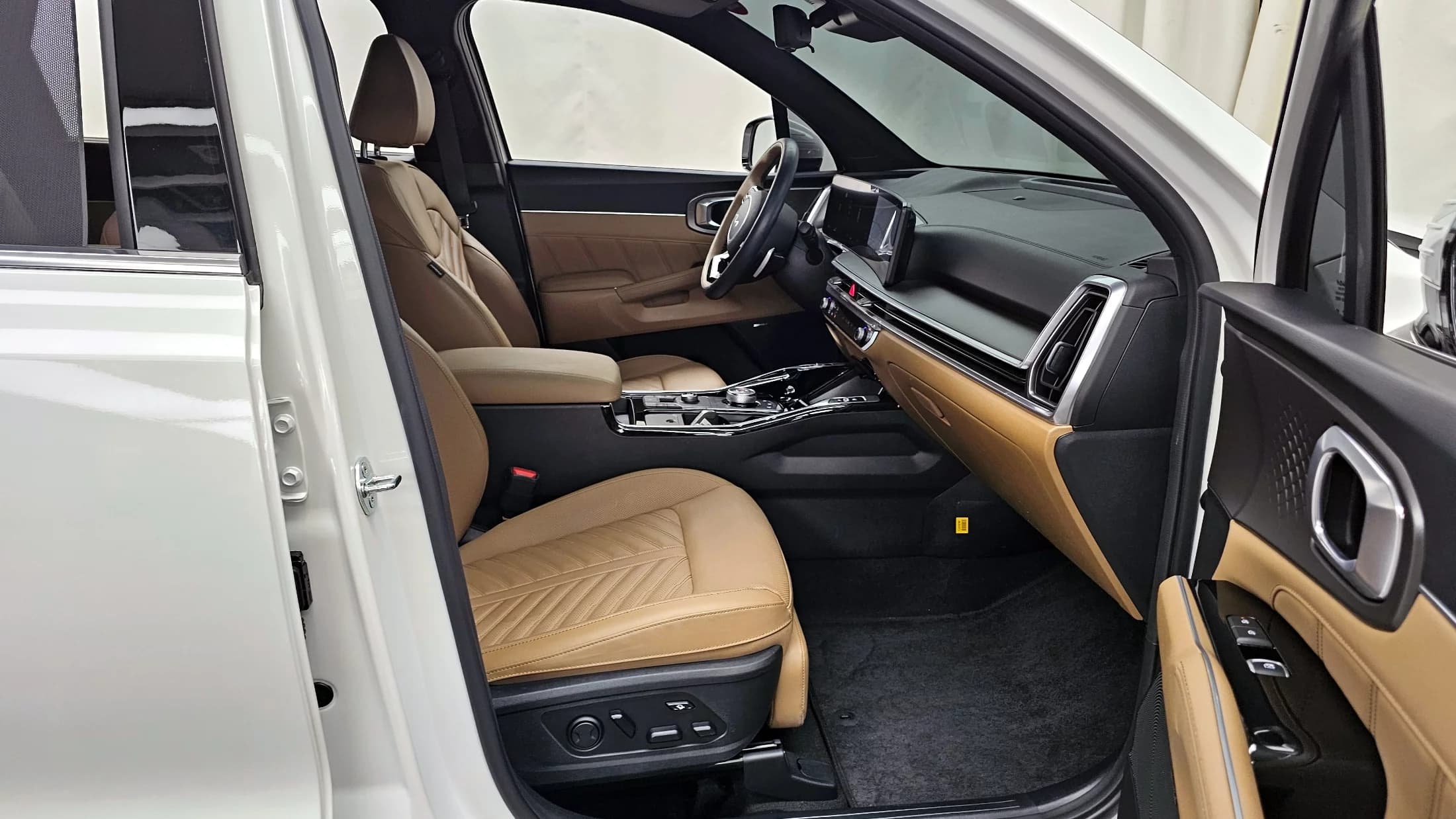 Kia Sorento Diesel 2.2 2WD Signature, 2023 г. 26580 км. — фото 11