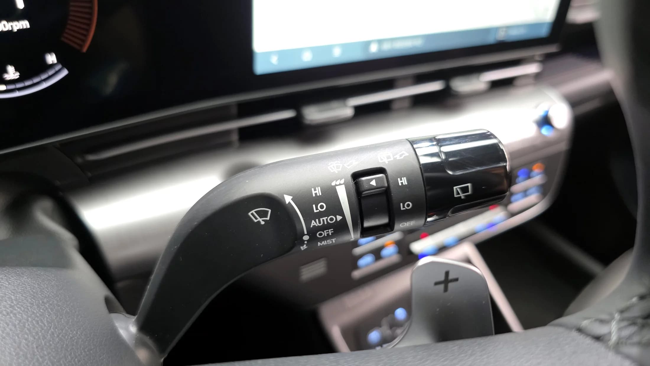 Hyundai Kona Gasoline 1.6 Turbo 2WD Premium, 2023 г. 6131 км. — фото 16
