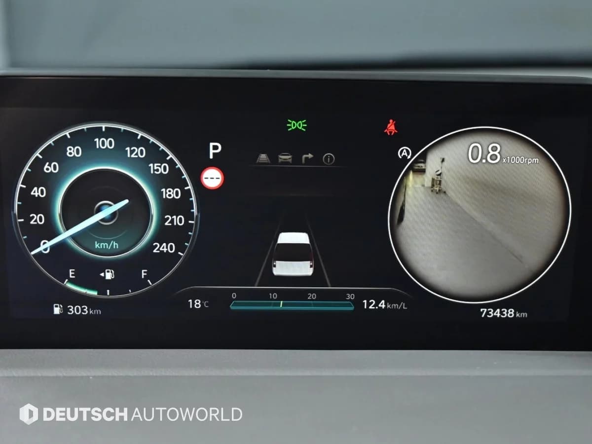 Hyundai Staria 4WD Lounge 7-Seater Limousine, 2024 г. 73449 км. — фото 8