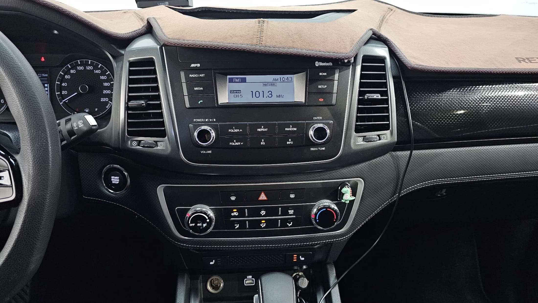 SsangYong Rexton Diesel 2.2 4WD Wild, 2022 г. 67950 км. — фото 14