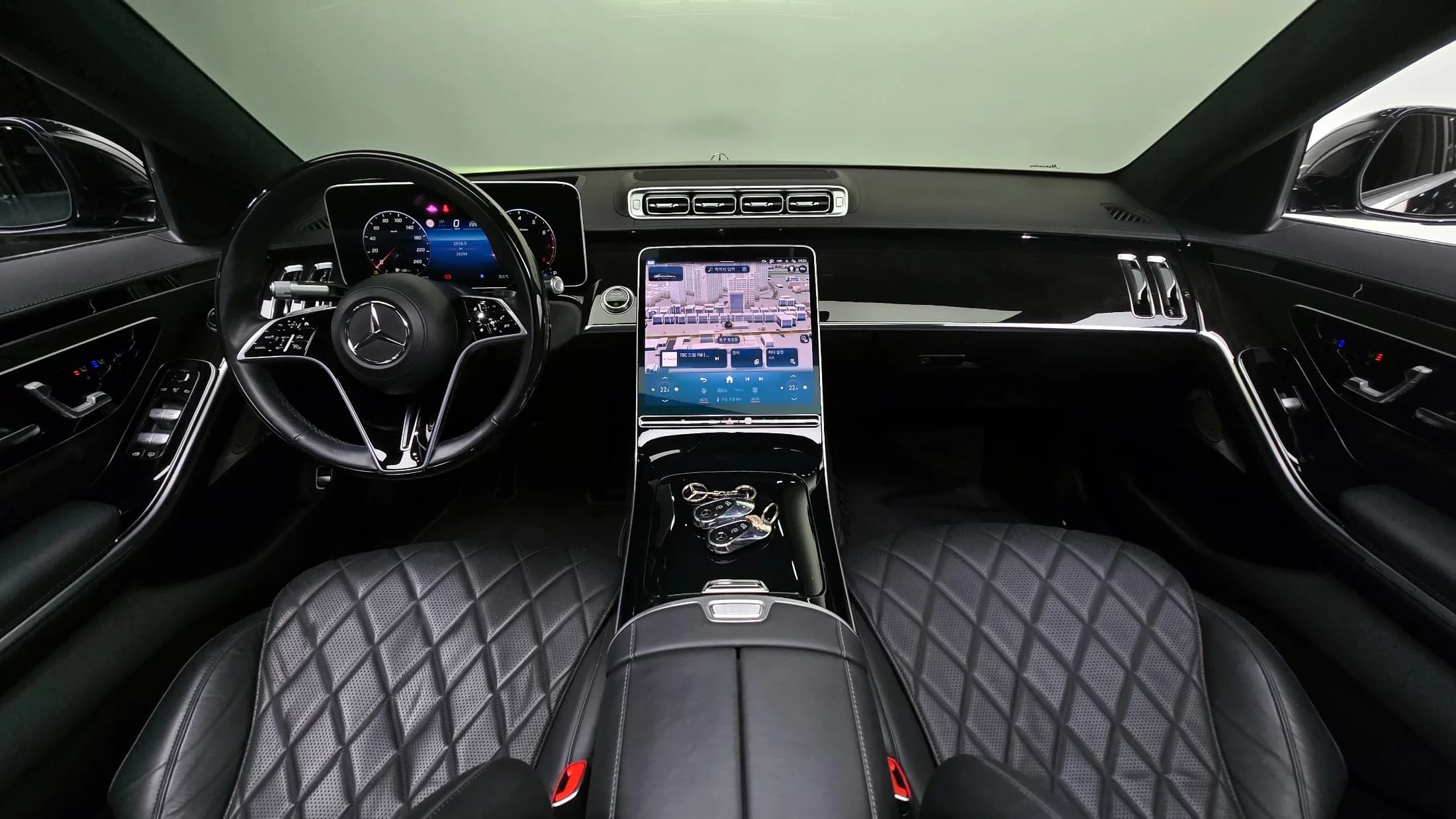 Mercedes-Benz S-Class S580L 4MATIC, 2021 г. 39418 км. — фото 7