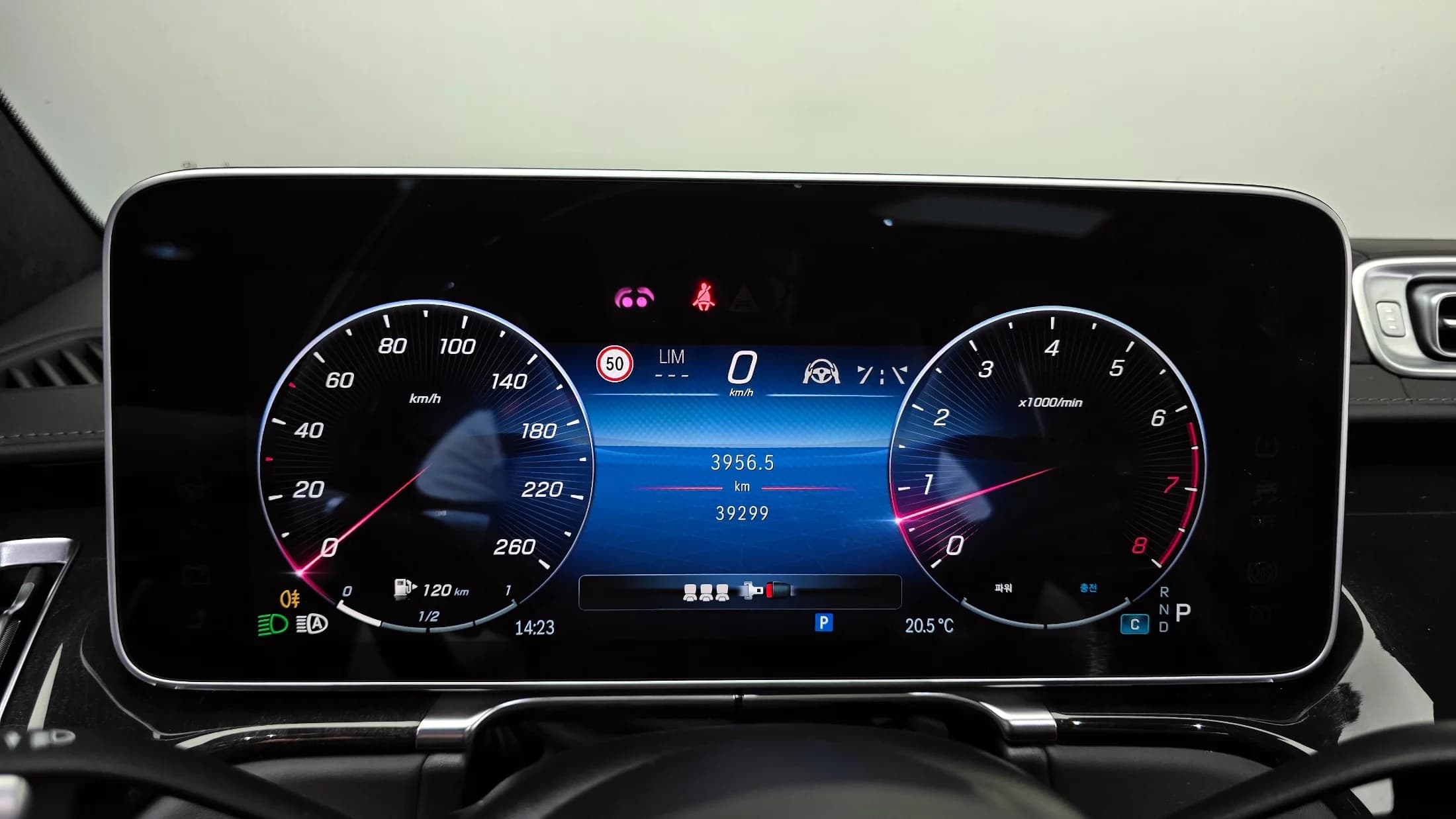 Mercedes-Benz S-Class S580L 4MATIC, 2021 г. 39418 км. — фото 8