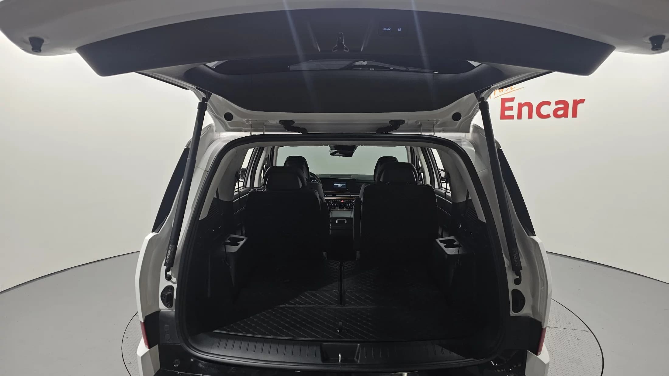 Hyundai Santa Fe Gasoline 2.5T 2WD Calligraphy, 2023 г. 34428 км. — фото 20