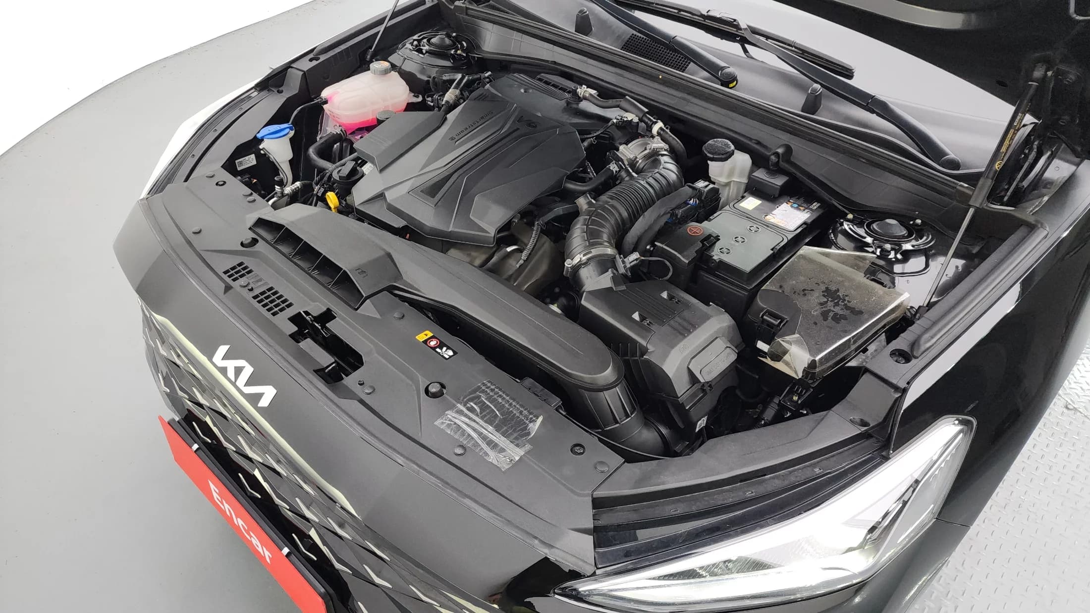 Kia K8 3.5 Gasoline 2WD Noblesse, 2023 г. 35999 км. — фото 6