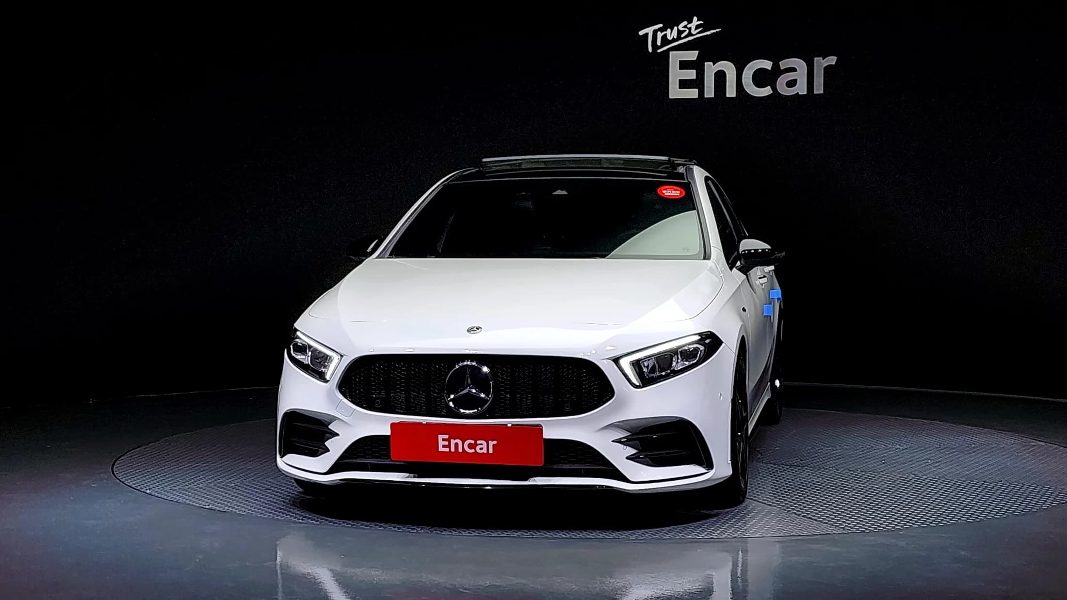 Mercedes-Benz A-Class AMG A35 4MATIC Sedan, 2022 г. 20252 км. — фото 3