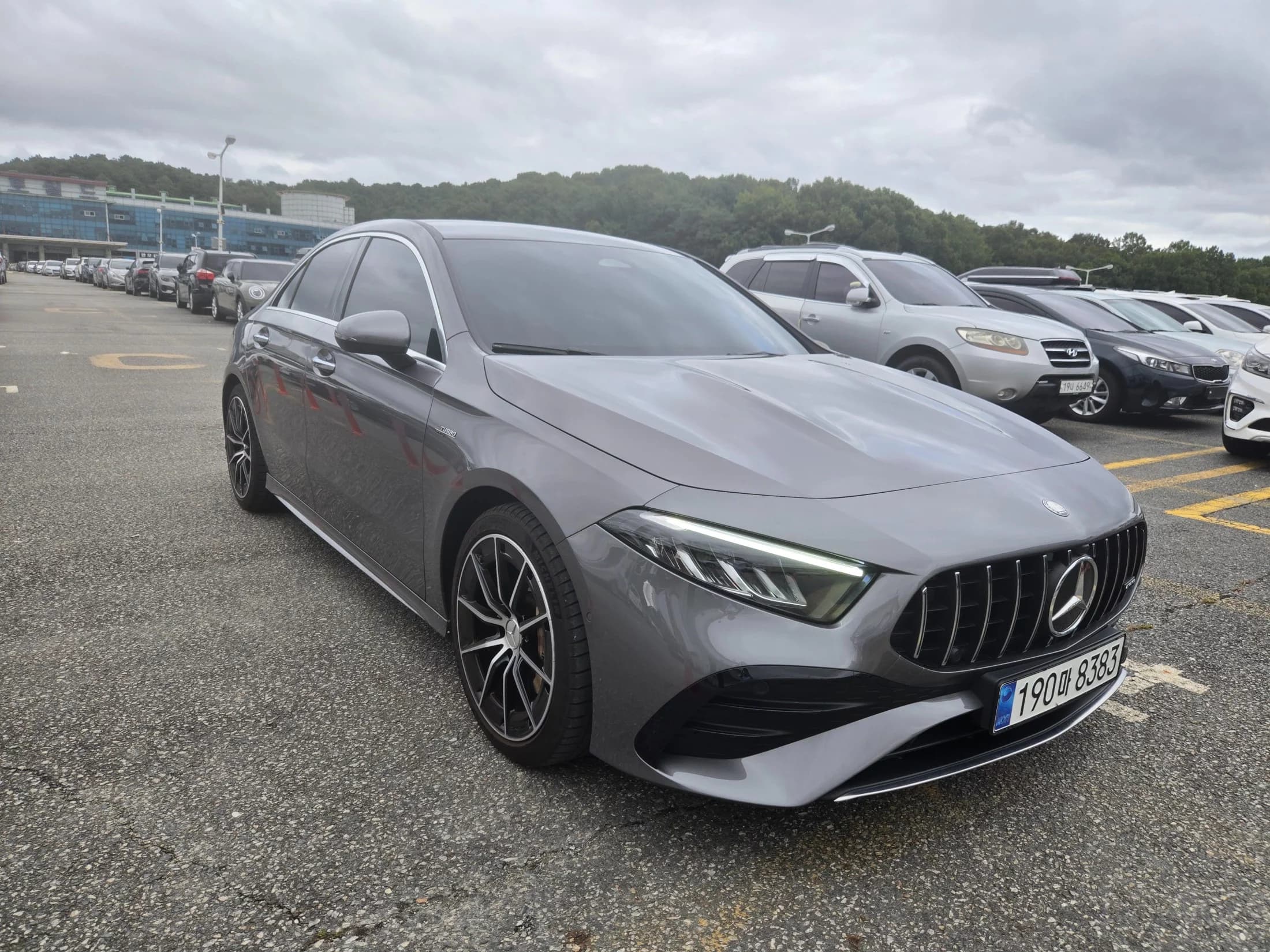 Mercedes-Benz A-Class AMG A35 4MATIC Sedan, 2024 г. 15067 км. — фото 6
