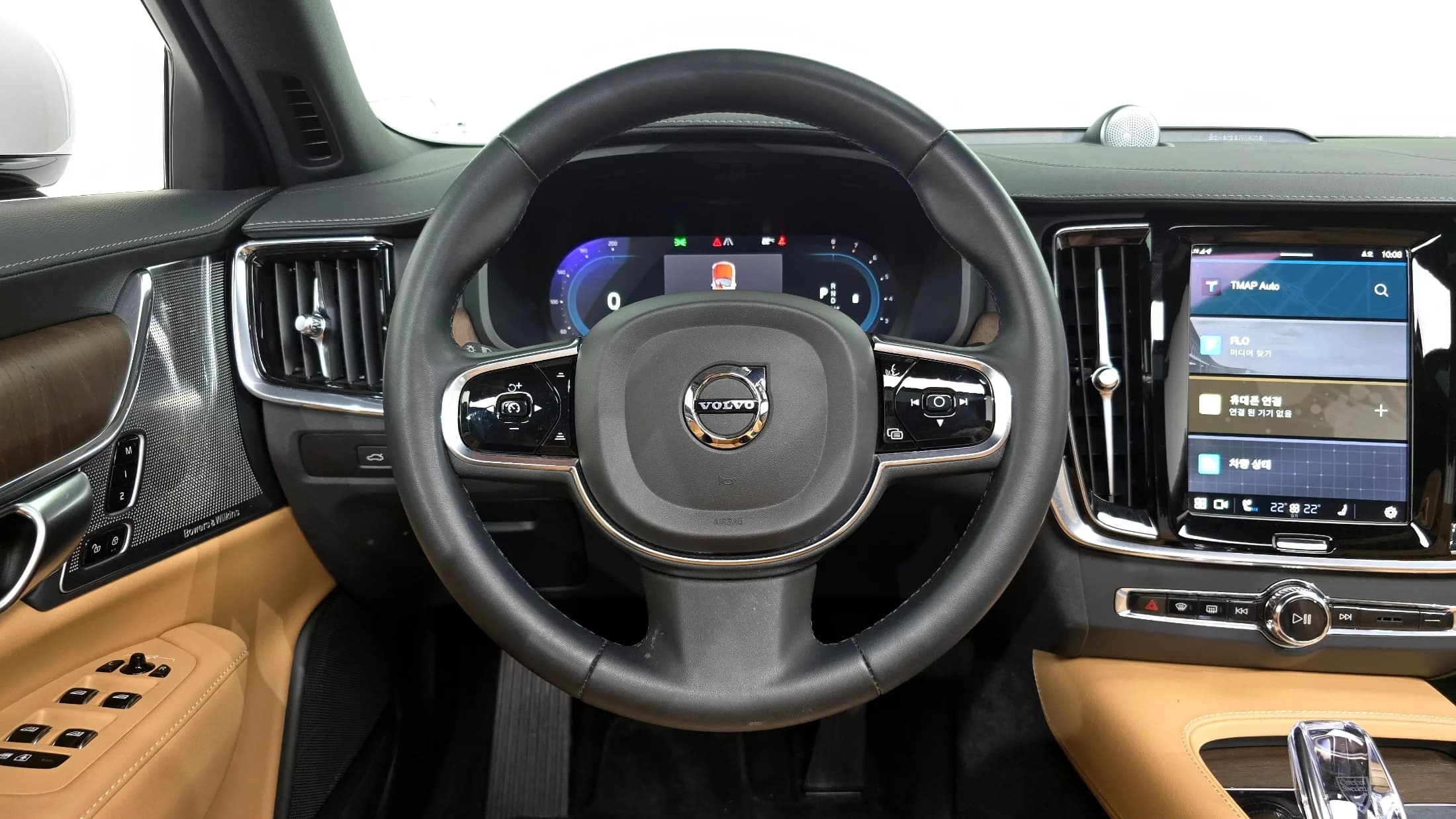 Volvo S90 B5 Ultimate Bright, 2023 г. 48631 км. — фото 13