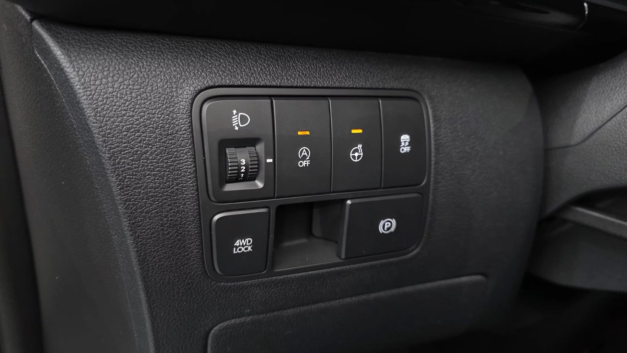 Hyundai Staria 4WD Lounge 9-Seater Inspiration, 2023 г. 26235 км. — фото 11