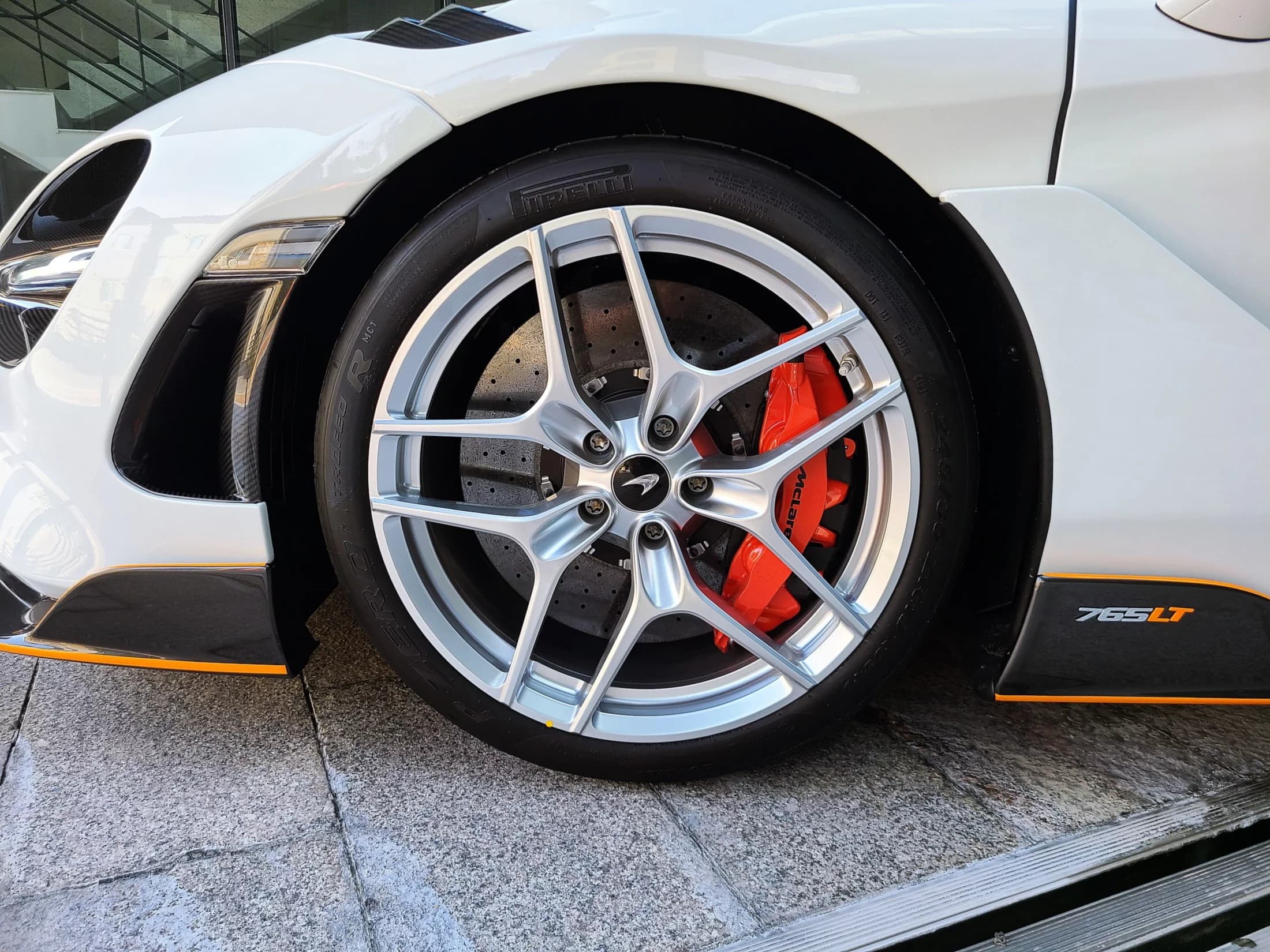 Mclaren 765LT 4.0 Spider, 2022 г. 466 км. — фото 20
