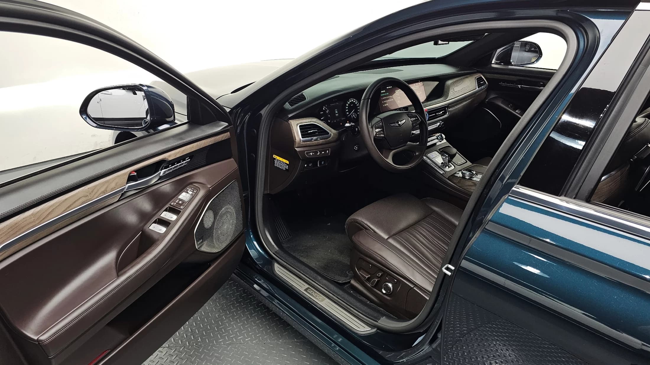 Genesis G90 3.8 AWD Prestige, 2021 г. 145821 км. — фото 11