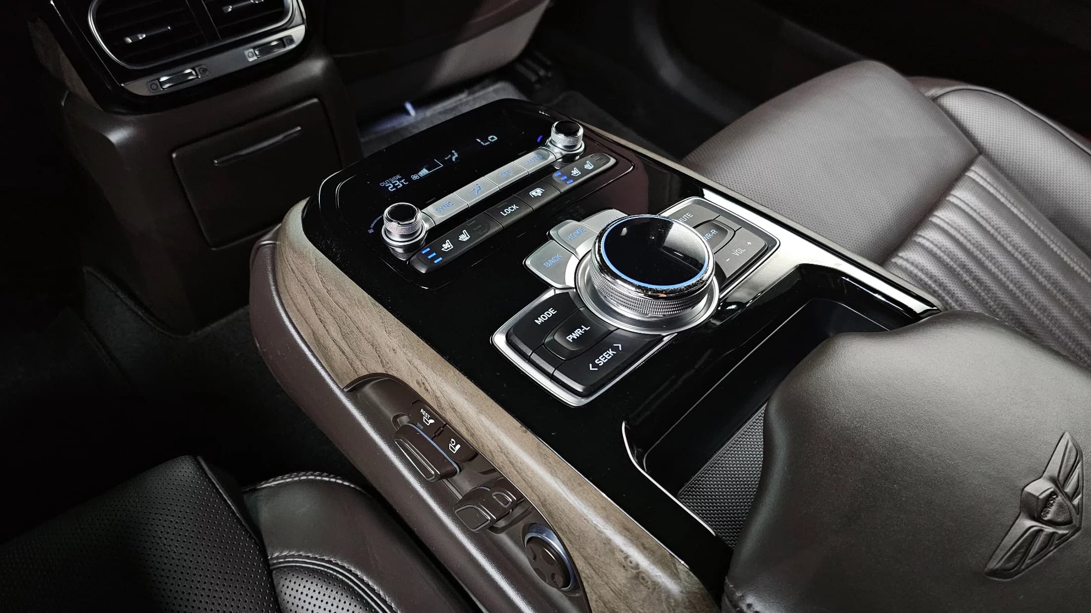Genesis G90 3.8 AWD Prestige, 2021 г. 145821 км. — фото 18