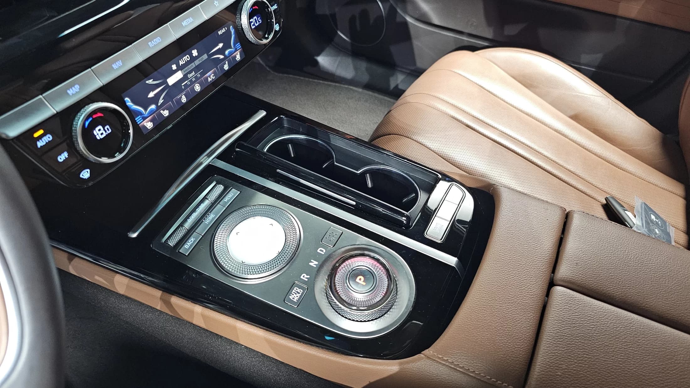 Genesis G80 Gasoline 2.5 Turbo AWD, 2021 г. 127845 км. — фото 9