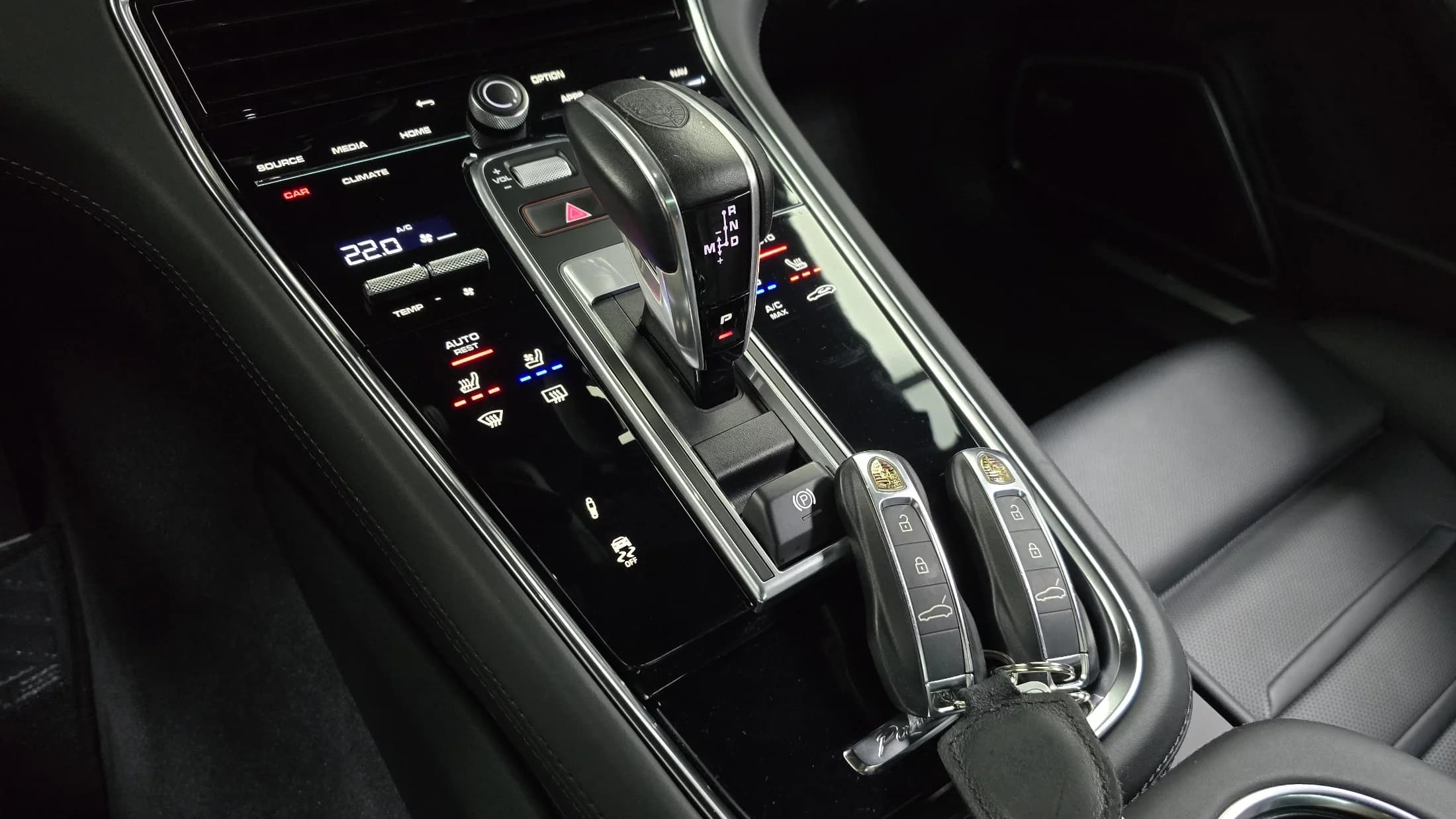 Porsche PANAMERA 2.9 AWD Executive, 2021 г. 74016 км. — фото 9