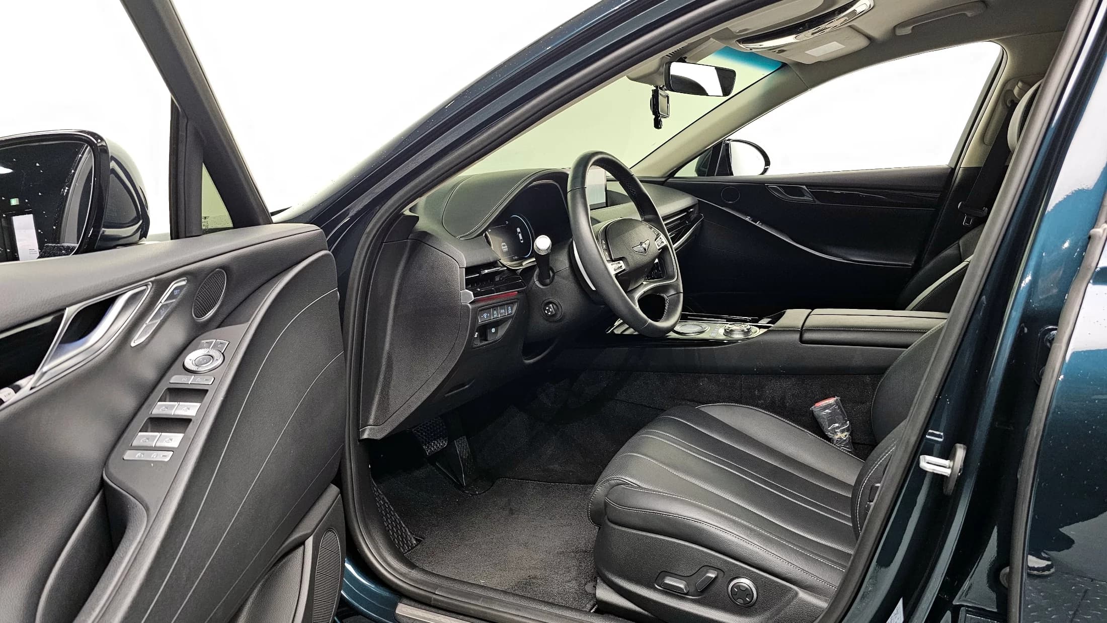 Genesis G80 Gasoline 2.5 Turbo AWD, 2021 г. 51830 км. — фото 11