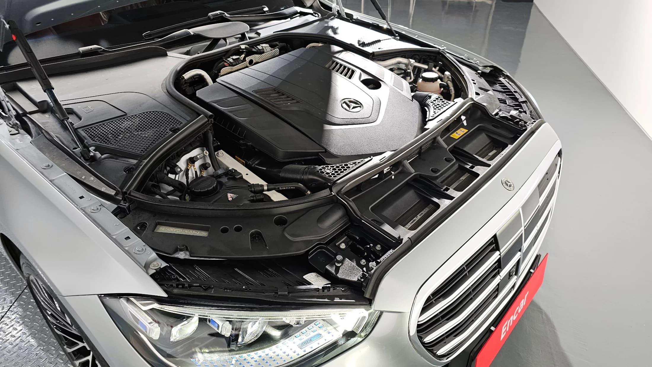 Mercedes-Benz S-Class S580L 4MATIC, 2021 г. 39442 км. — фото 6