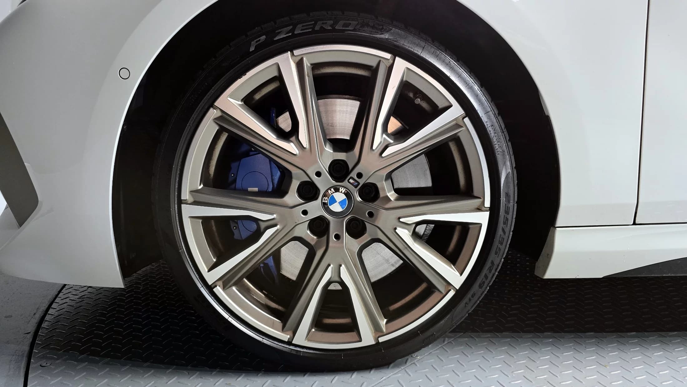 BMW 2-Series M235i xDrive, 2021 г. 22882 км. — фото 5