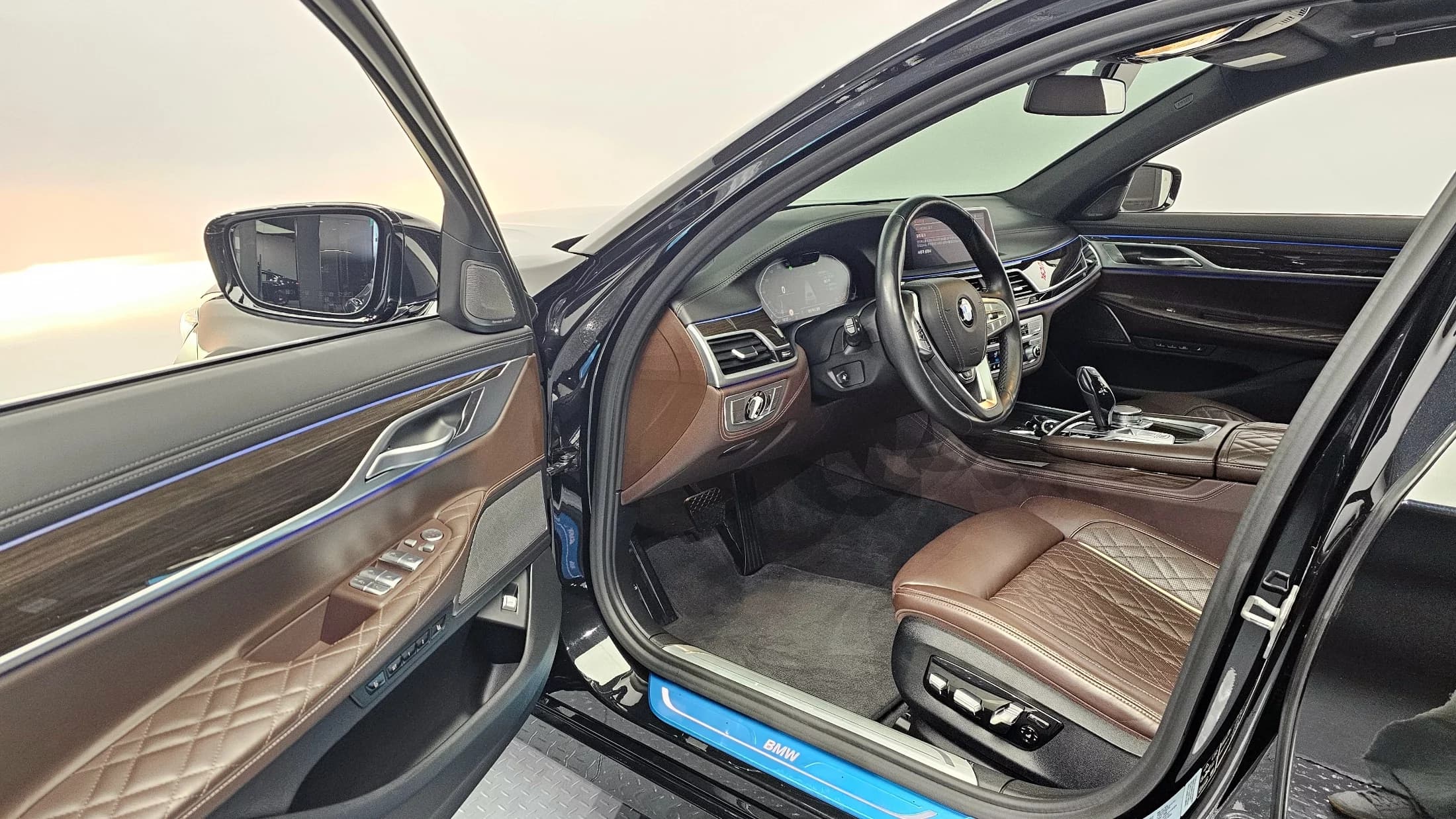 BMW 7-Series 740Li xDrive Design Pure Excellence, 2021 г. 51516 км. — фото 11