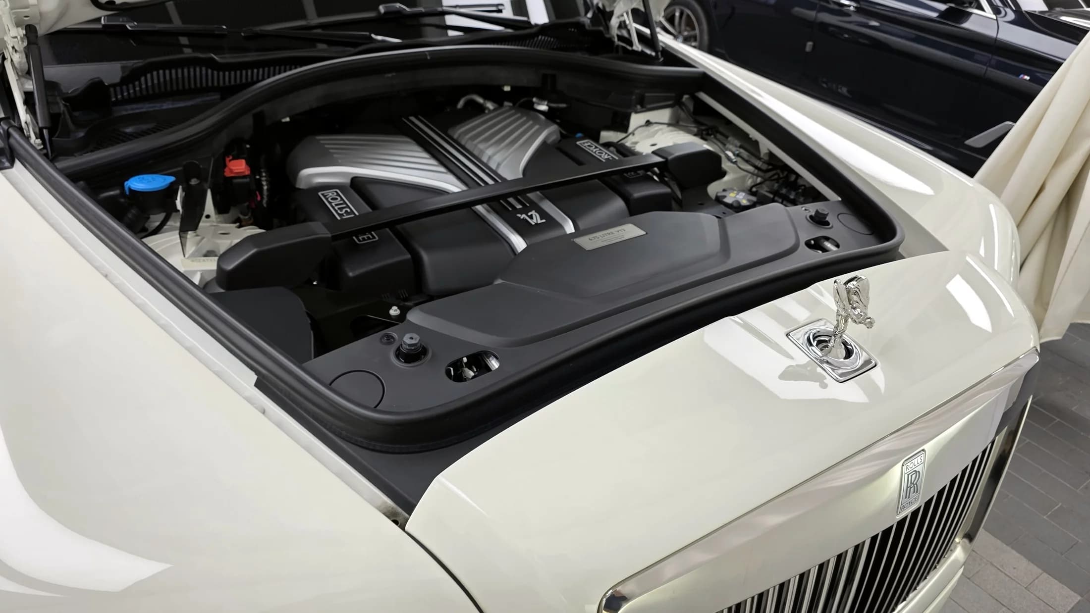 Rolls-Royce Cullinan 6.7 V12, 2023 г. 13027 км. — фото 6