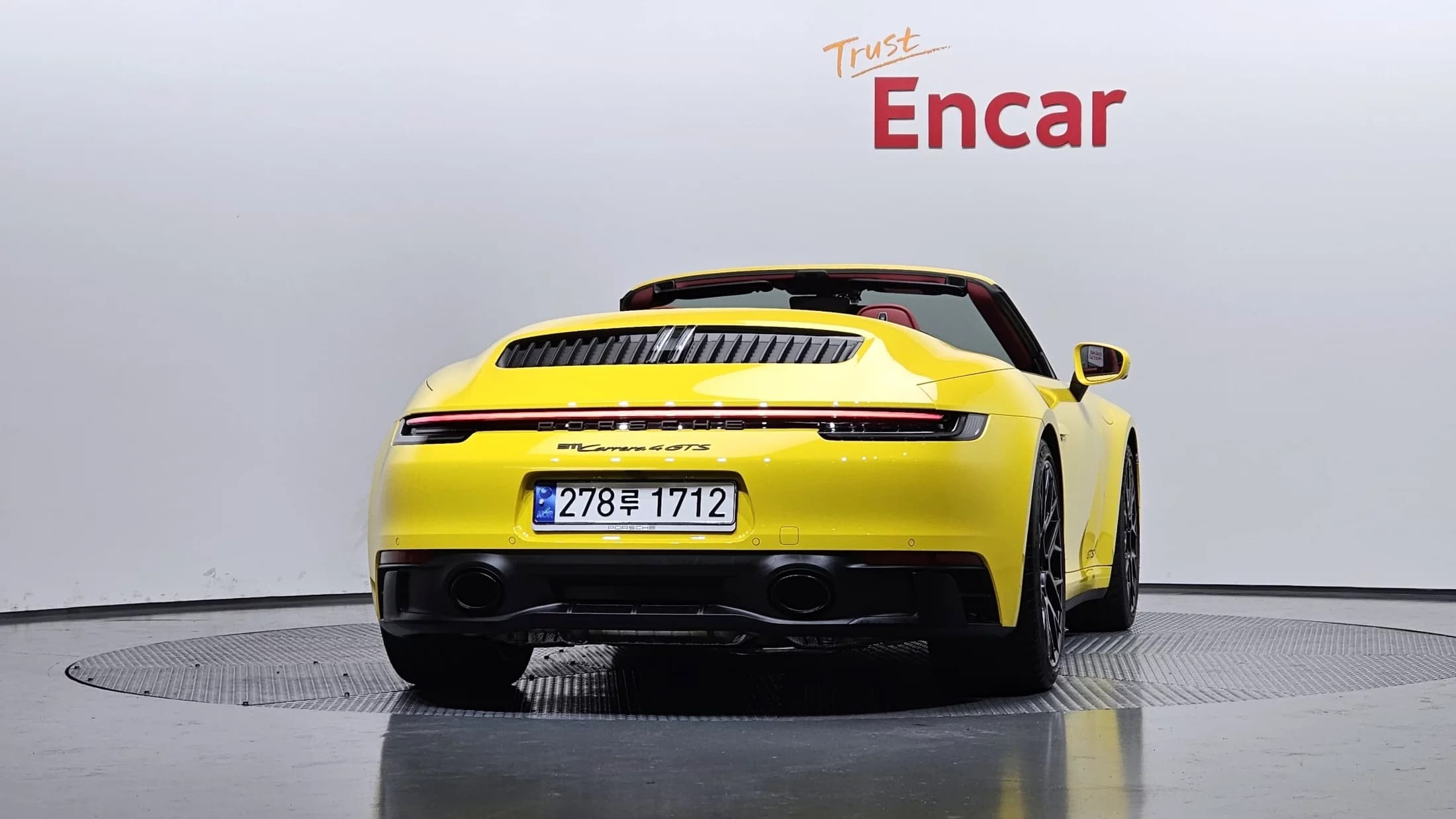 Porsche 911 Carrera 4 GTS Cabriolet, 2023 г. 13085 км. — фото 4
