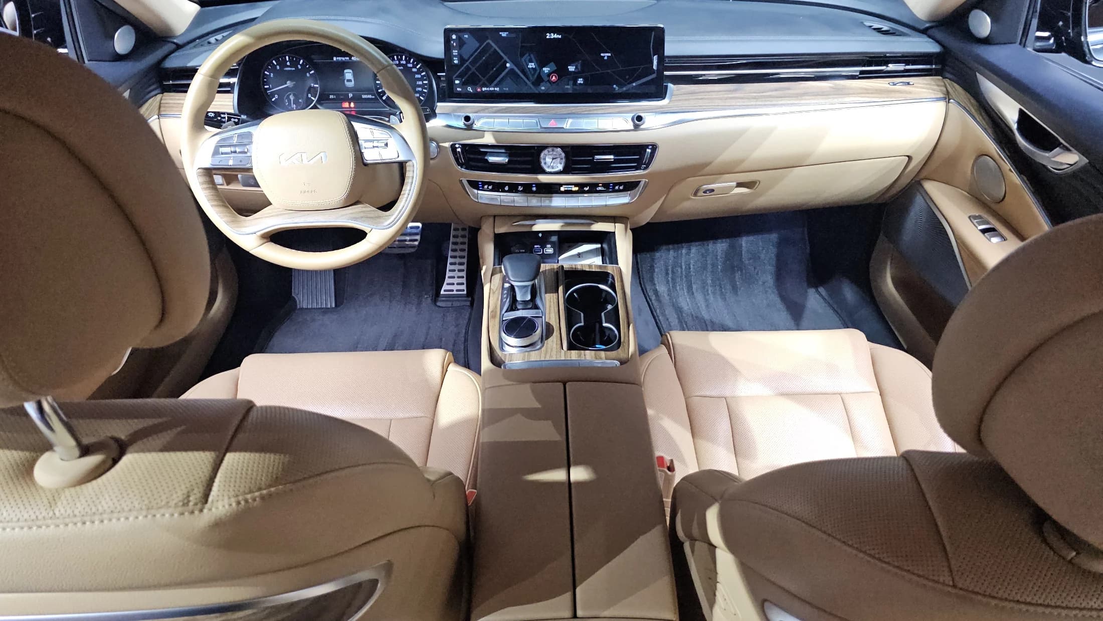 Kia K9 3.8 GDI AWD Platinum, 2023 г. 59694 км. — фото 7
