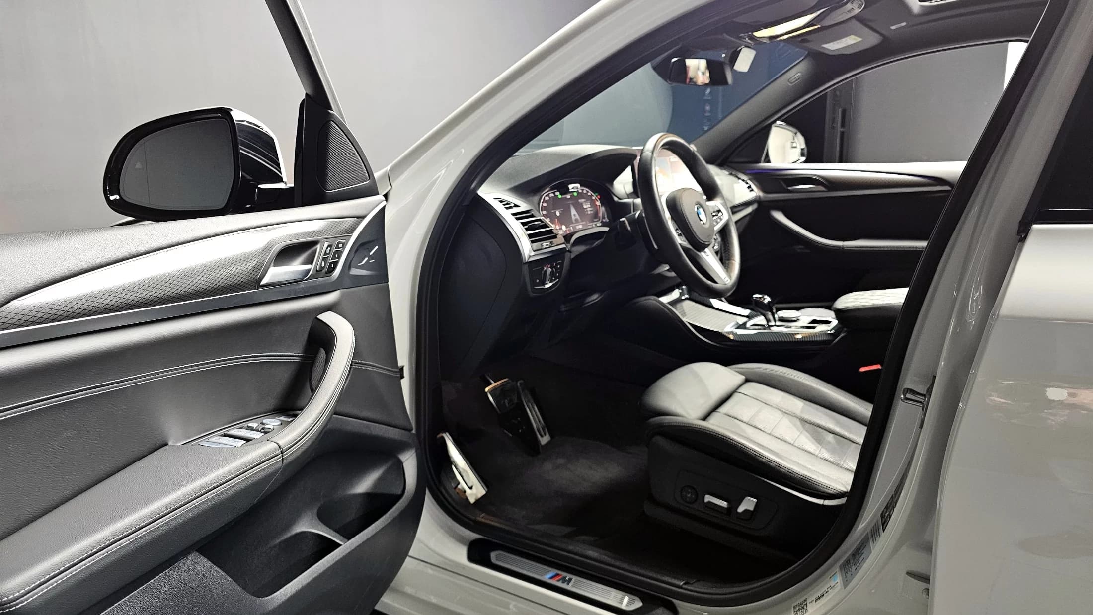 BMW X4 xDrive20d M Sport, 2023 г. 33637 км. — фото 12