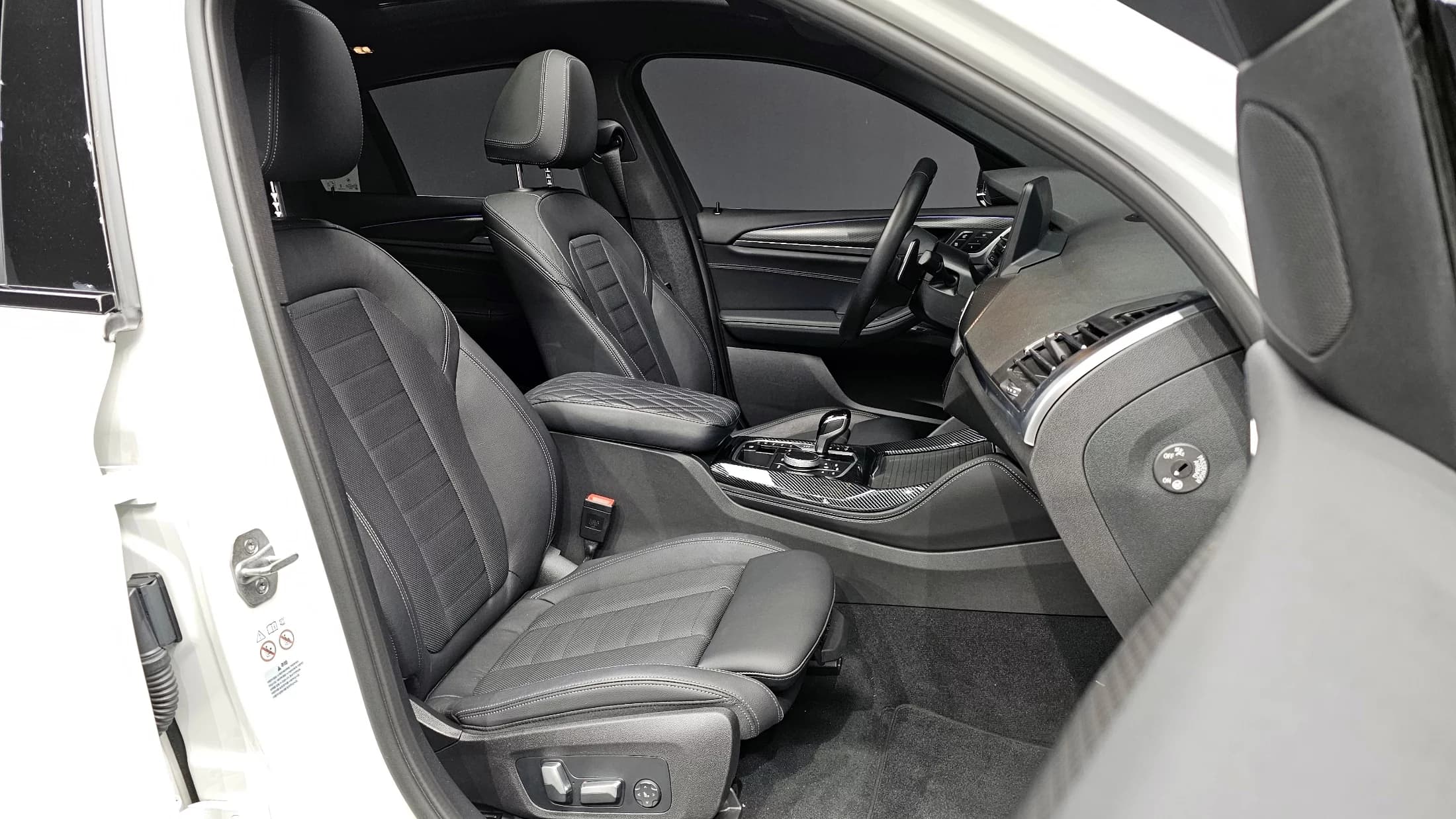 BMW X4 xDrive20d M Sport, 2023 г. 33637 км. — фото 10