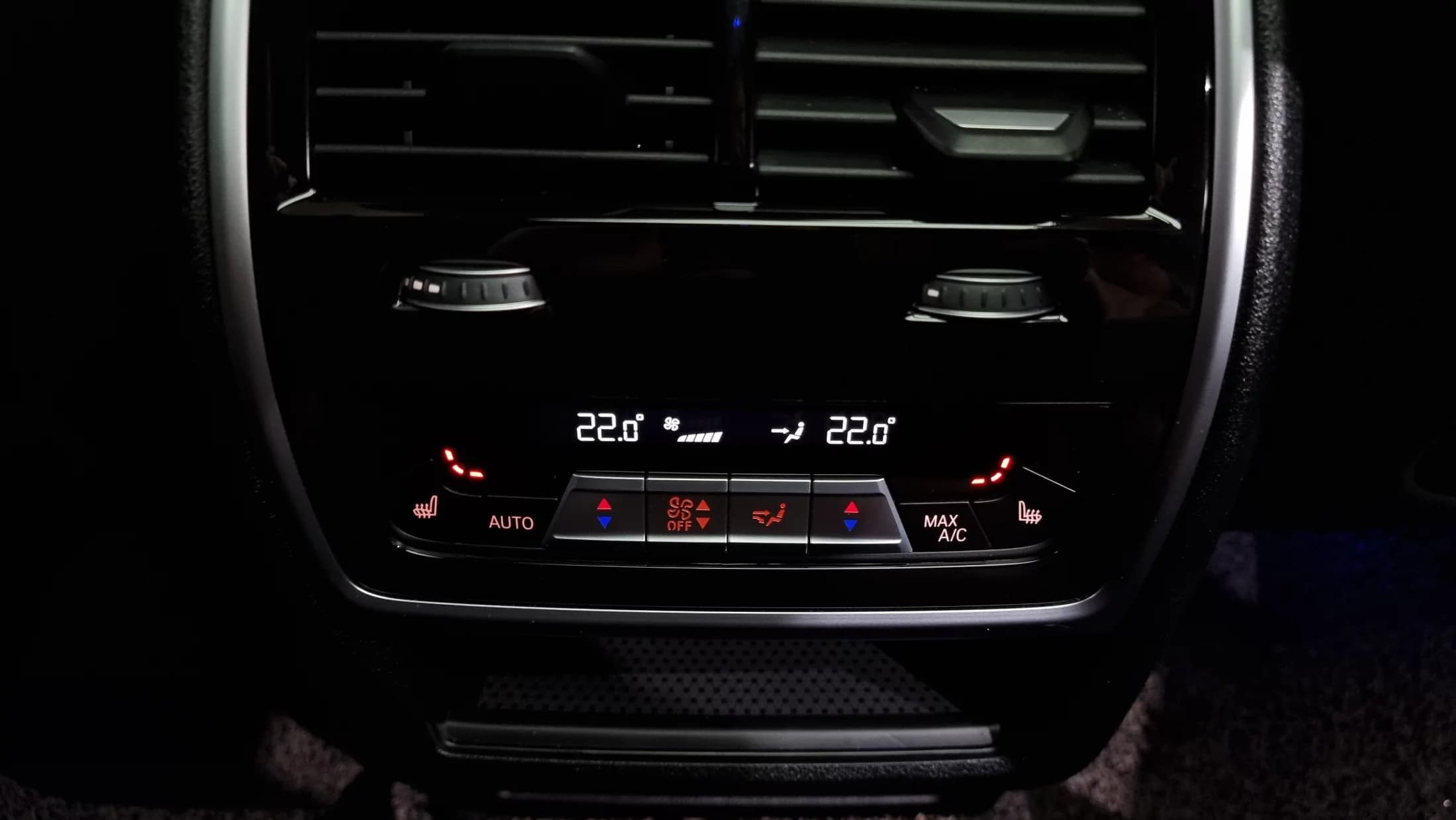 BMW X6 M50i, 2021 г. 103700 км. — фото 18
