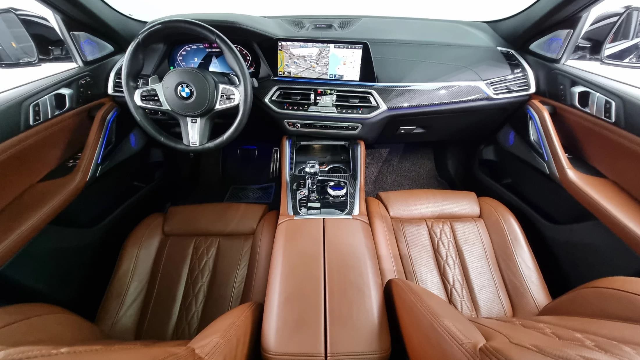 BMW X6 M50i, 2021 г. 103700 км. — фото 7